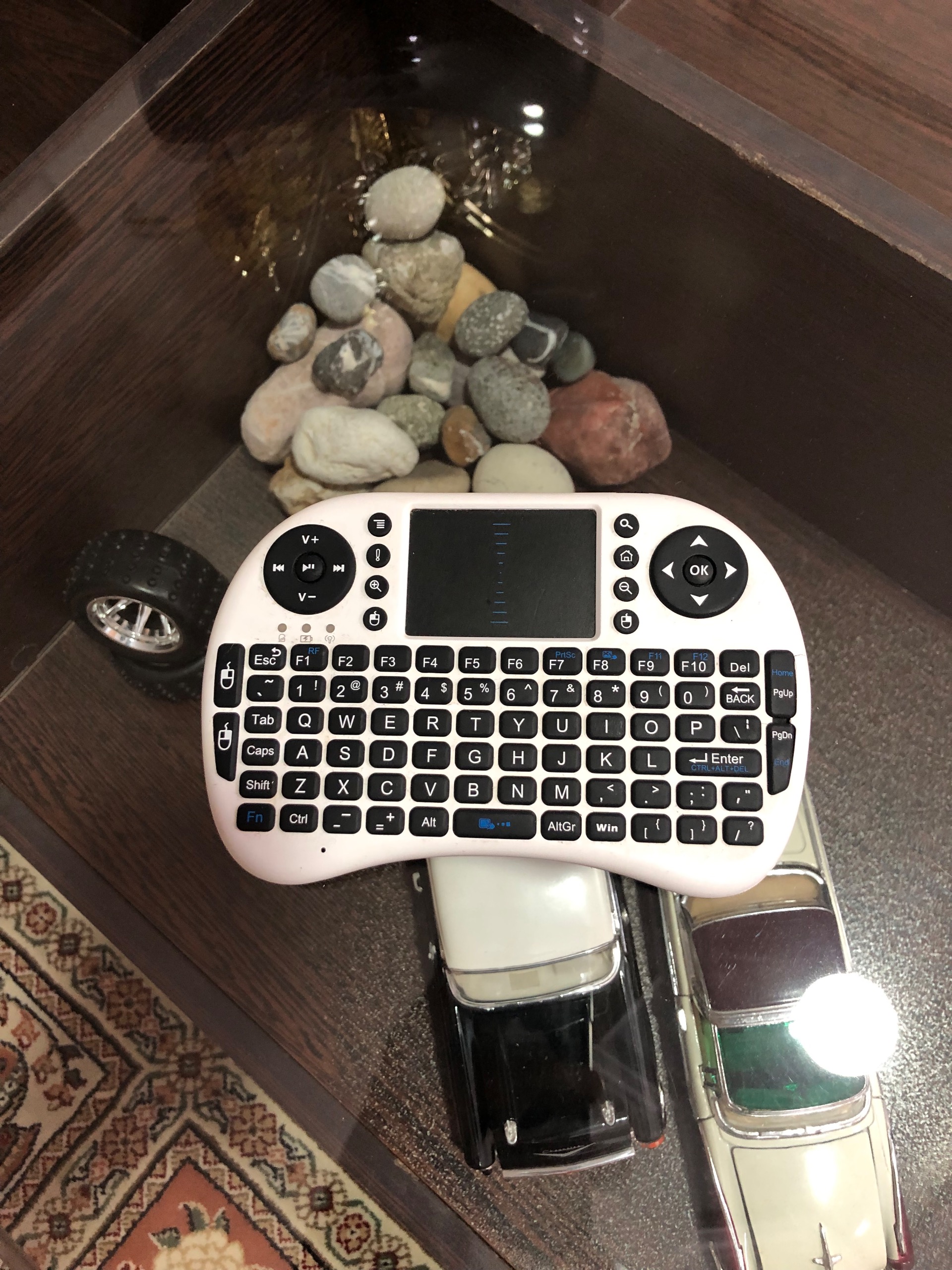 مینی کی برد مطابق با تصاویر