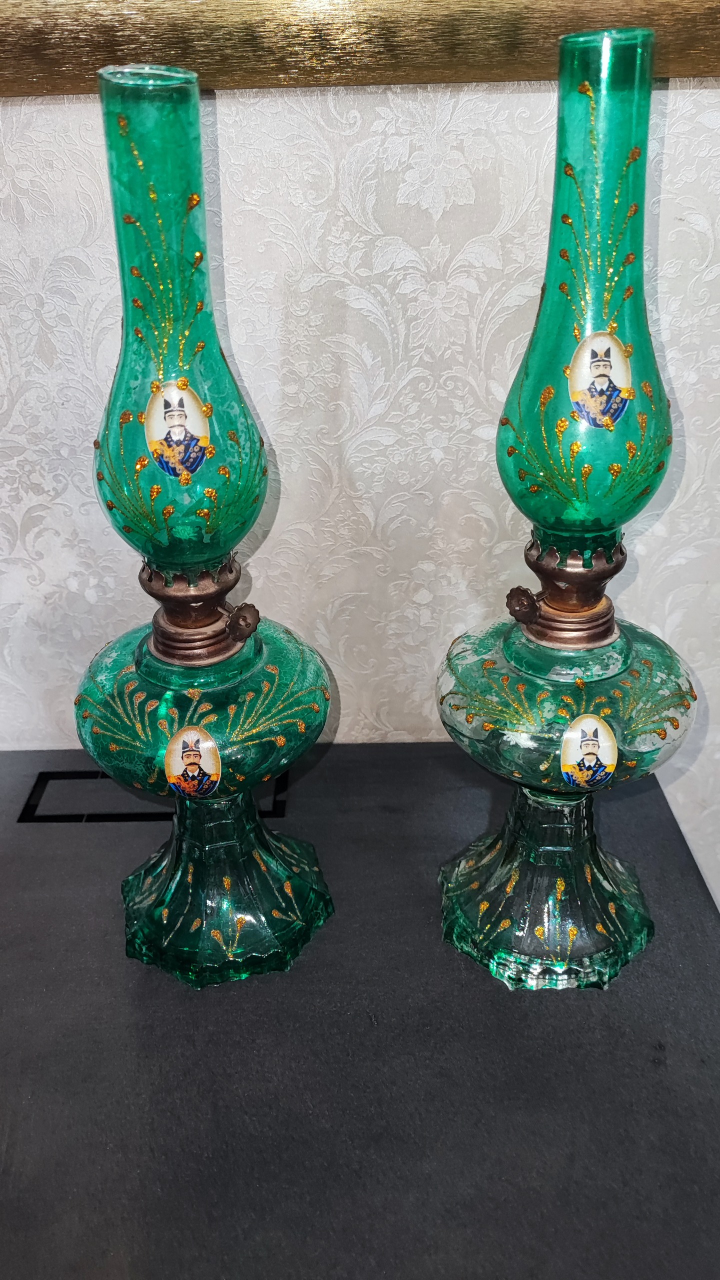 یک جفت چراغ گردسوز