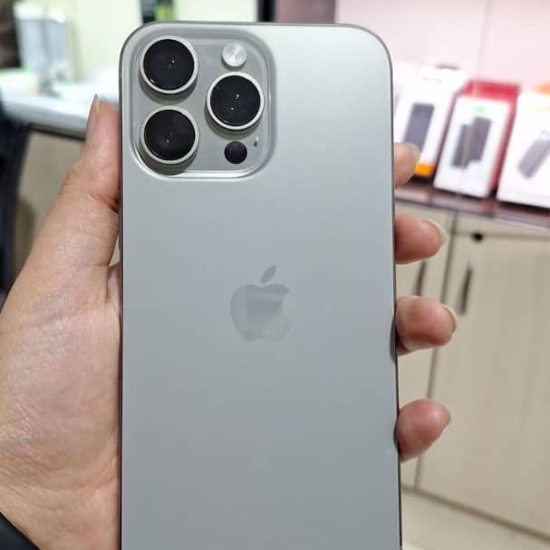 گوشی آیفون 16 پرومکس