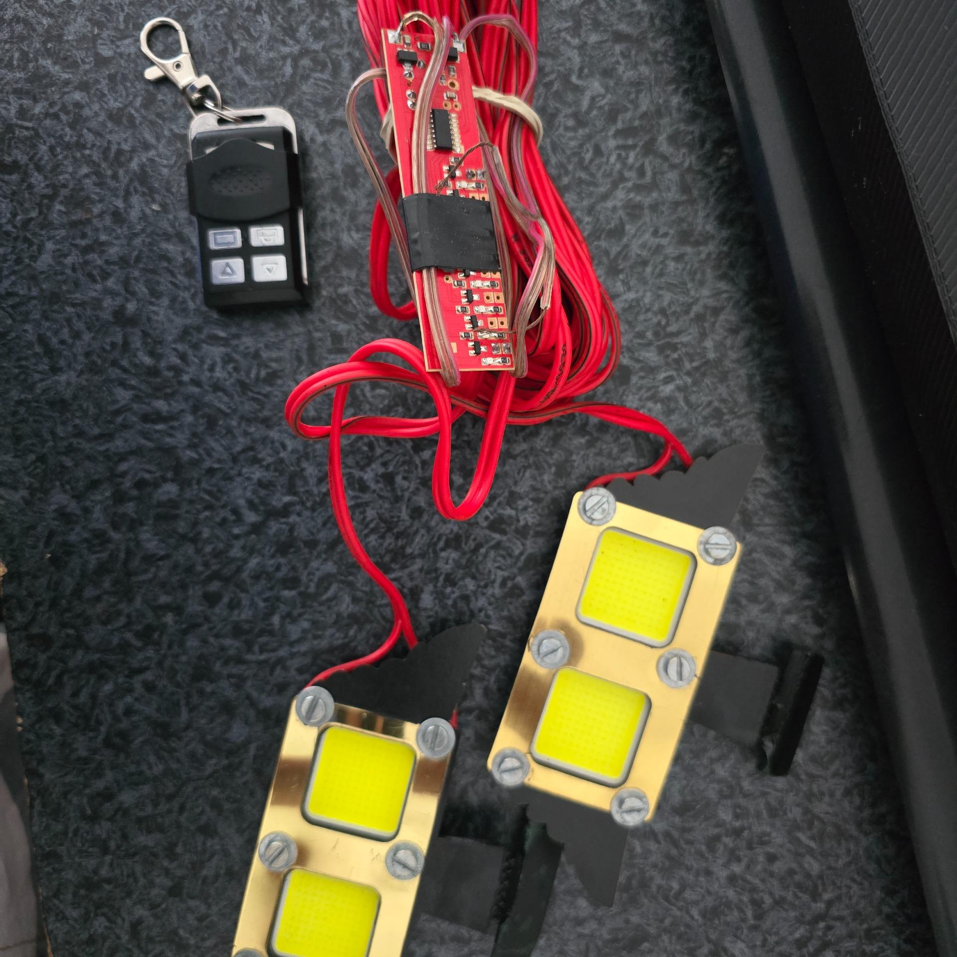 هدلایت مزاحمگیر ریموت دار 4 عددی