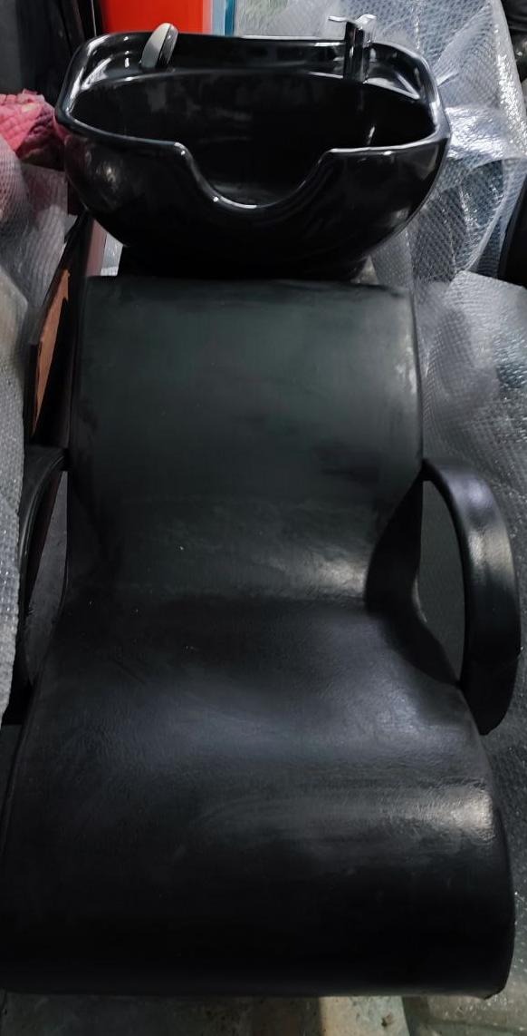 صندلی چرم . صندلی سرشور