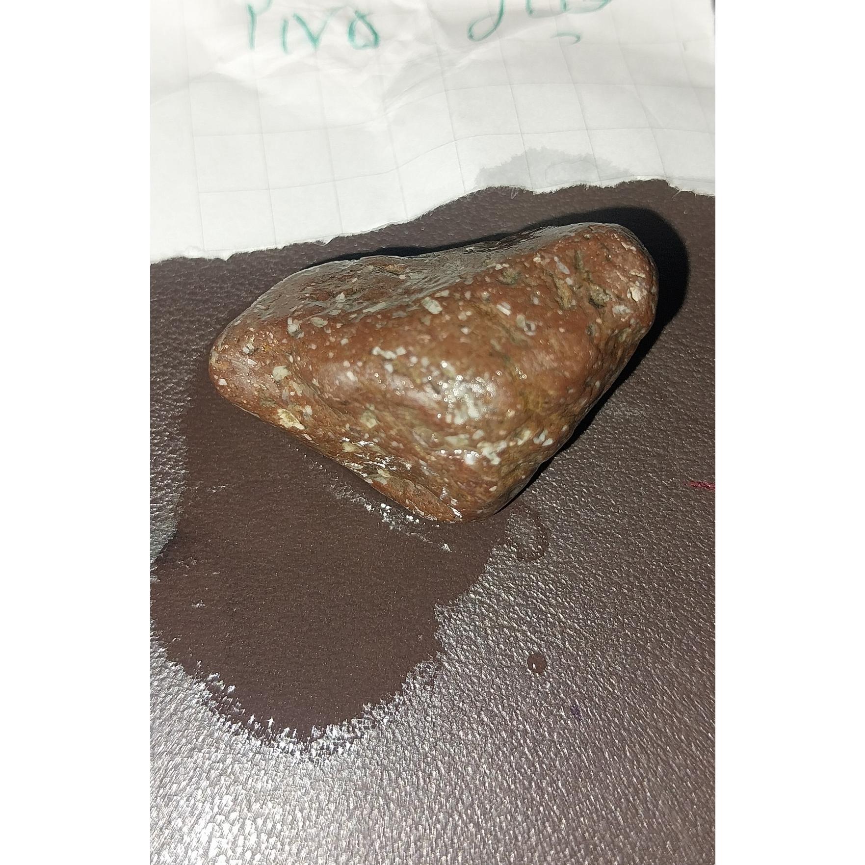 سنگ قیمتی چگالی 275 وزن11گرم