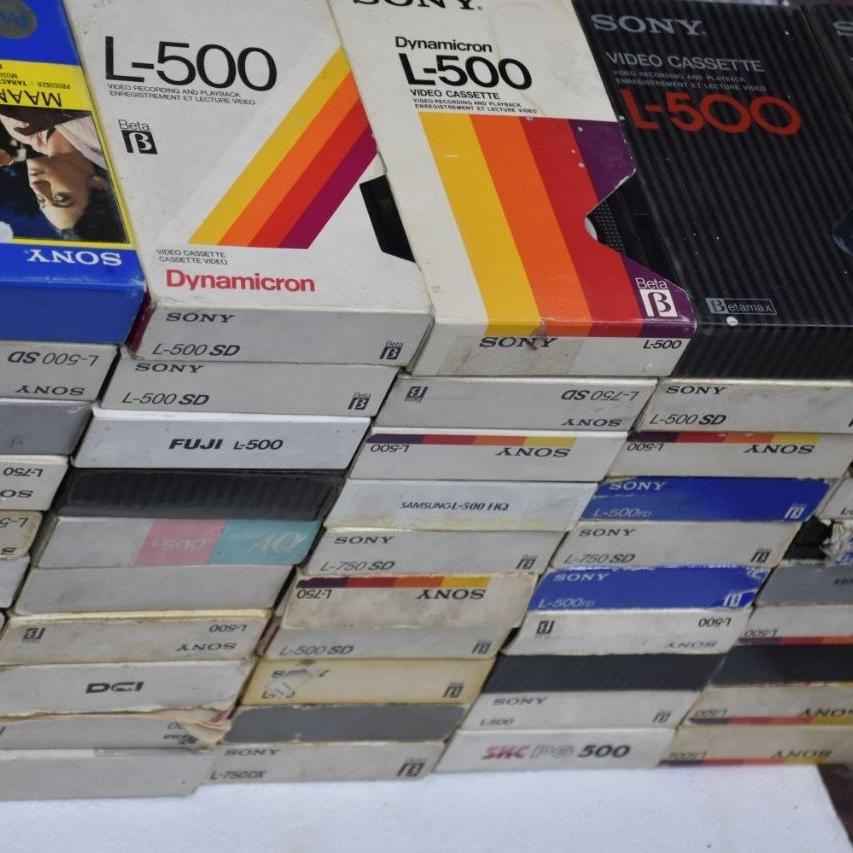 75 عدد فیلم بتاماگس  کارکرده