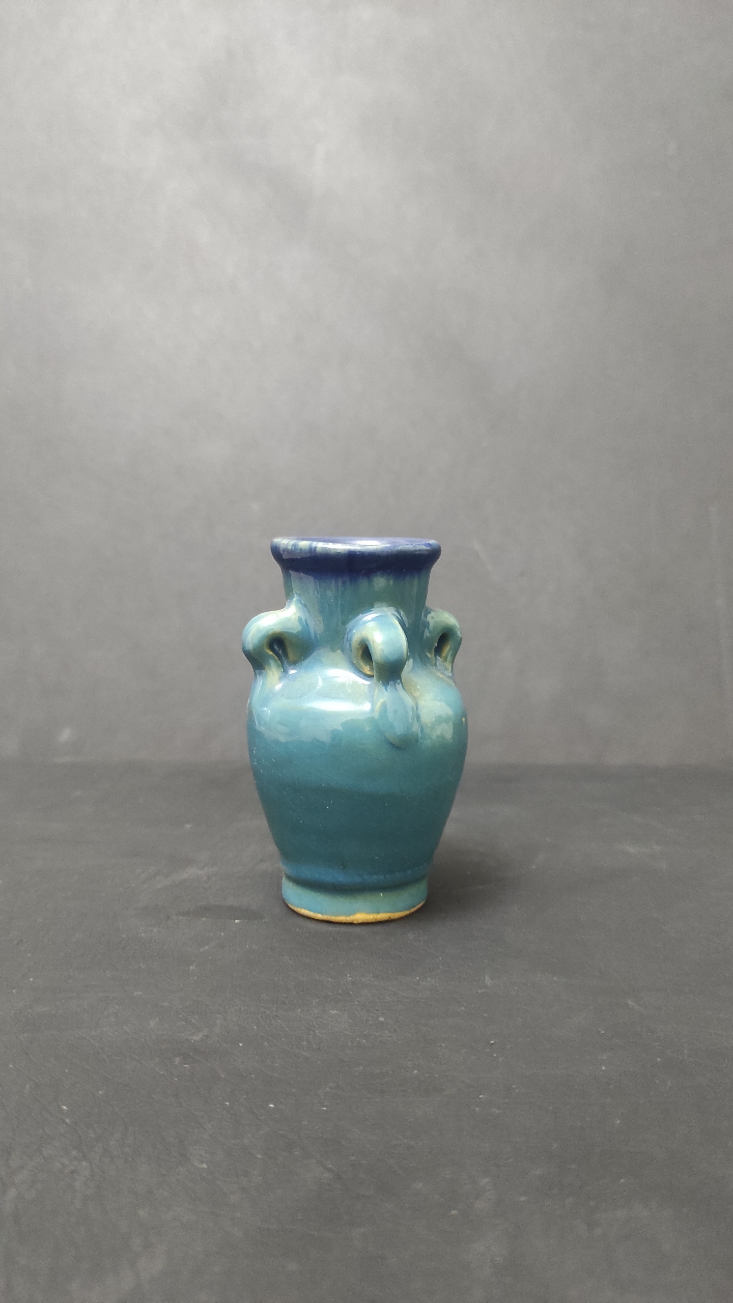 کوزه سفالی قدیمی