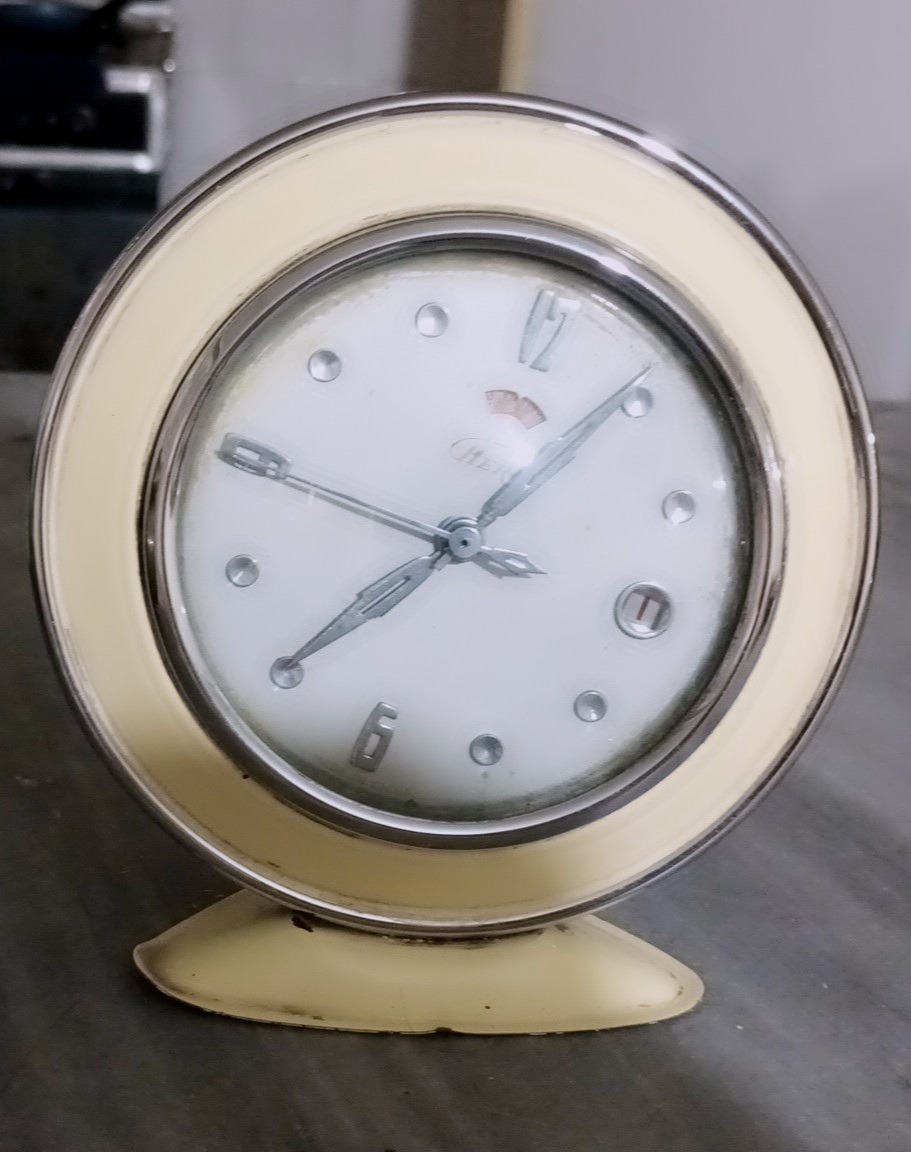 ساعت رومیزی عتیقه