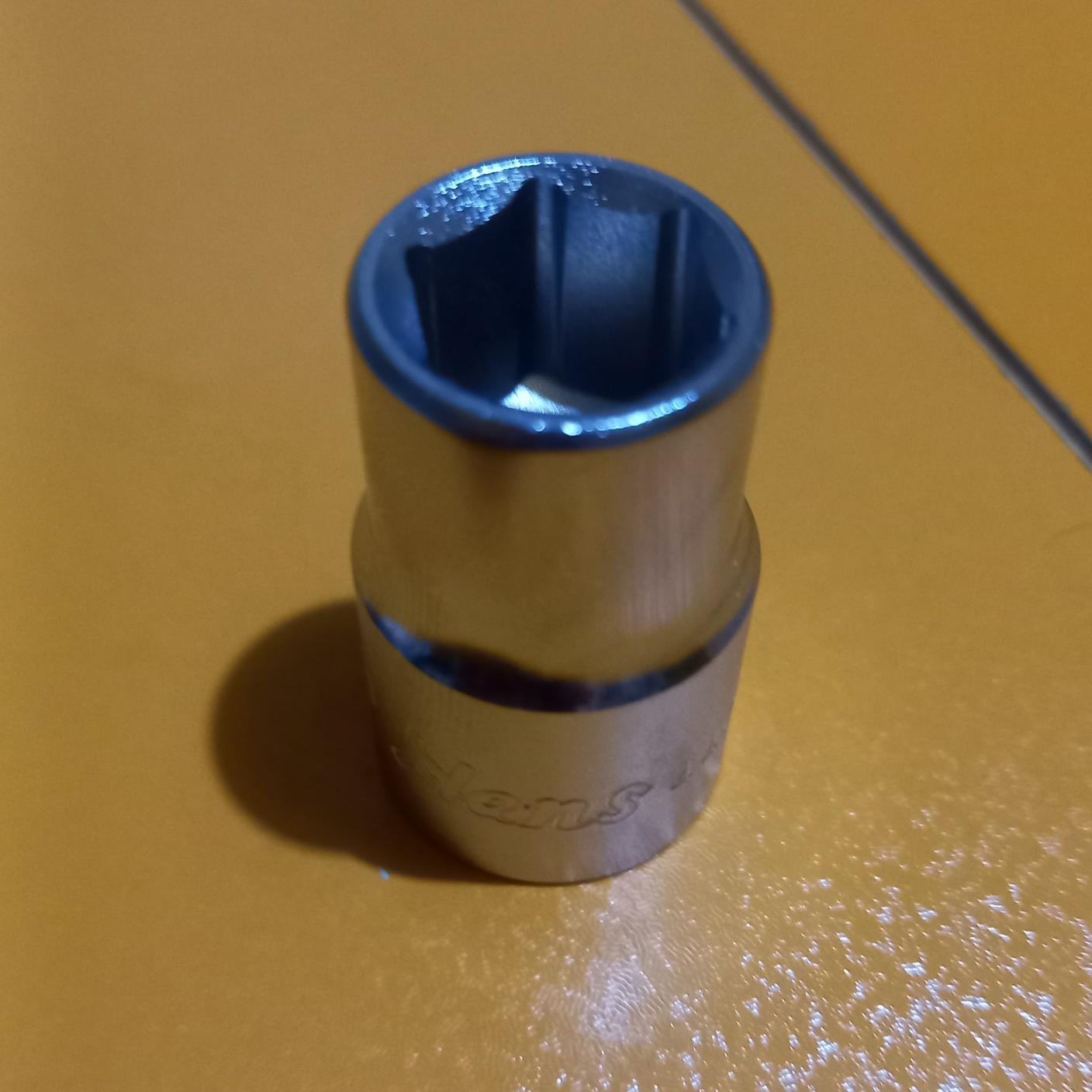 بکس 13 کوتاه درایو 1.2 شش پر هنس 4400