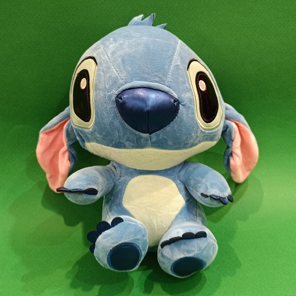 عروسک استیج دوست داشتنی