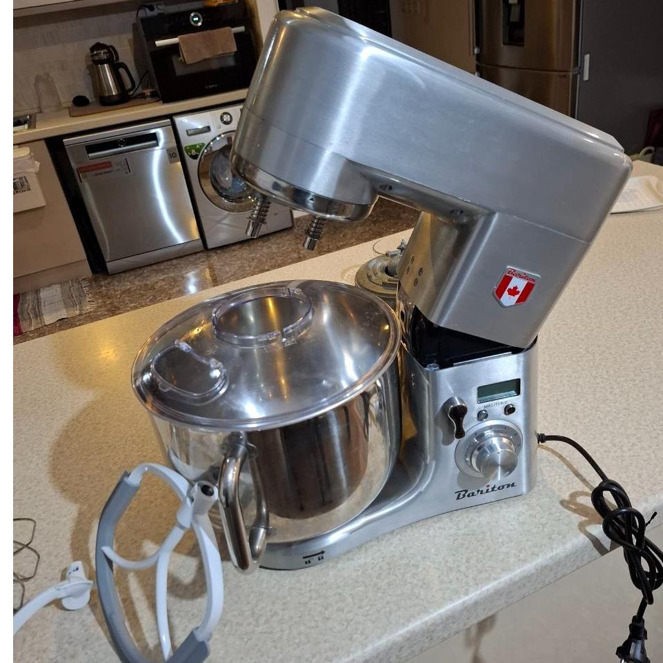 خمیر زن و همزن باریتون 101500DX