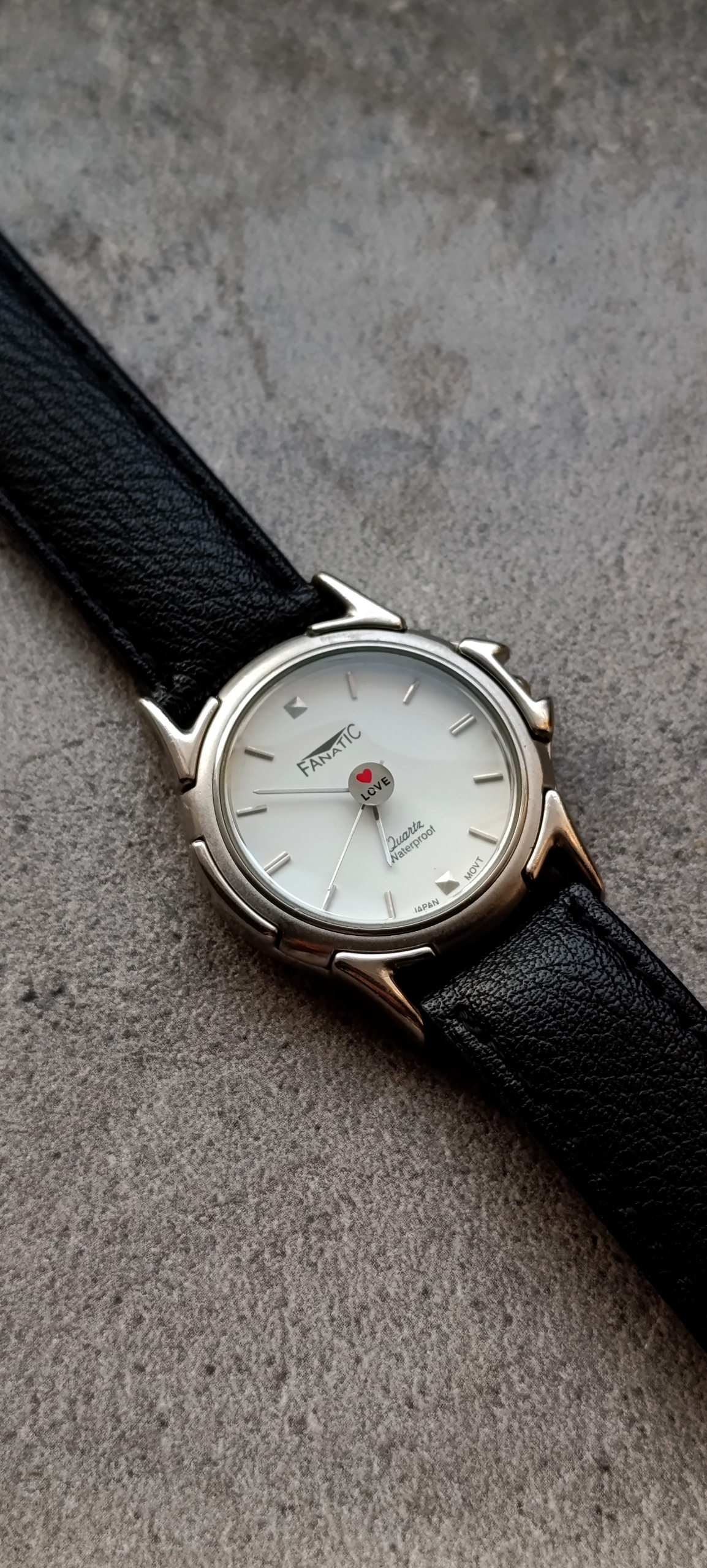 ساعت کلاسیک فاناتیک ژاپنی