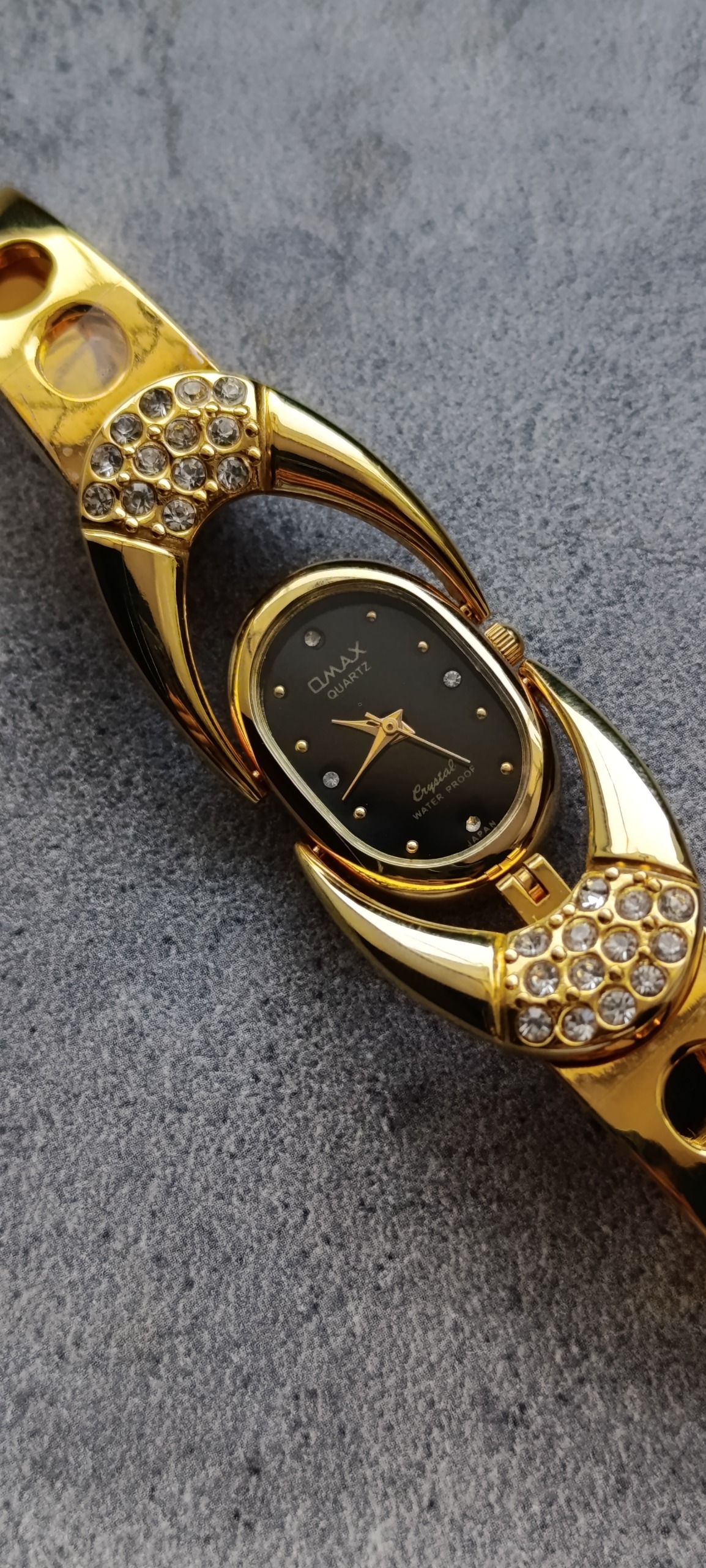 ساعت زنانه اوماکس مجلسی ژاپنی