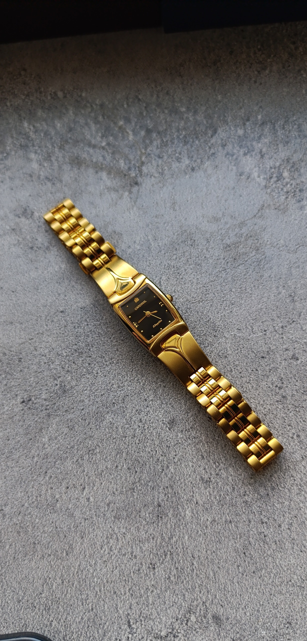 ساعت زنانه مجلسی کاردینال سوئیس