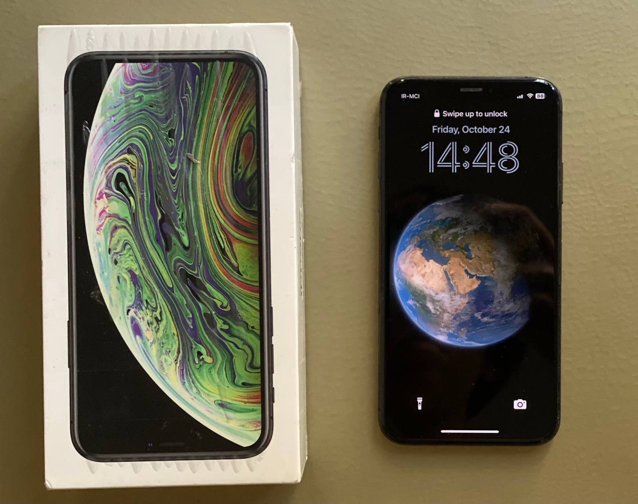 آیفون XS مشکی 512GB تمیز با جعبه و فاکتور