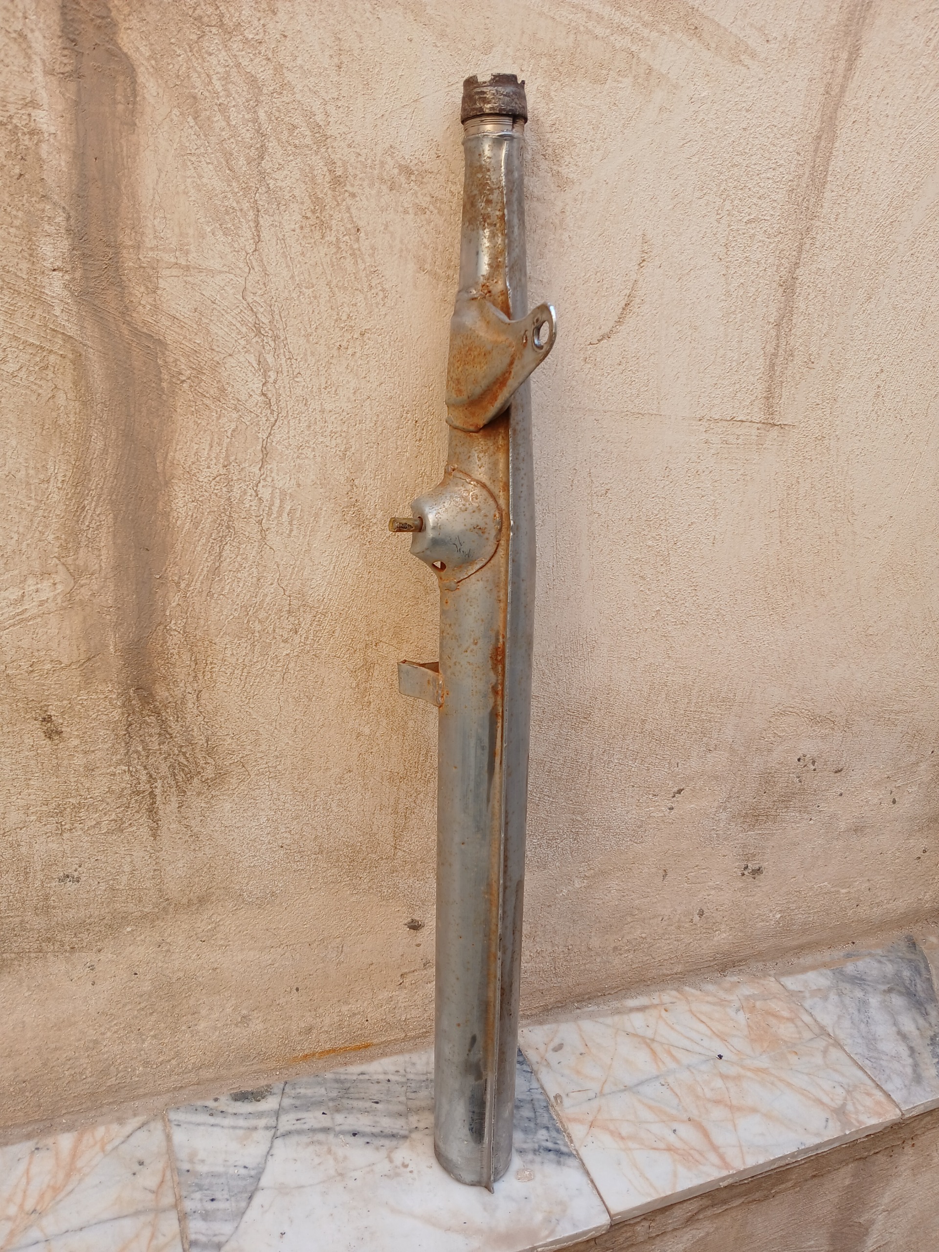 اگزوز یاماها 100