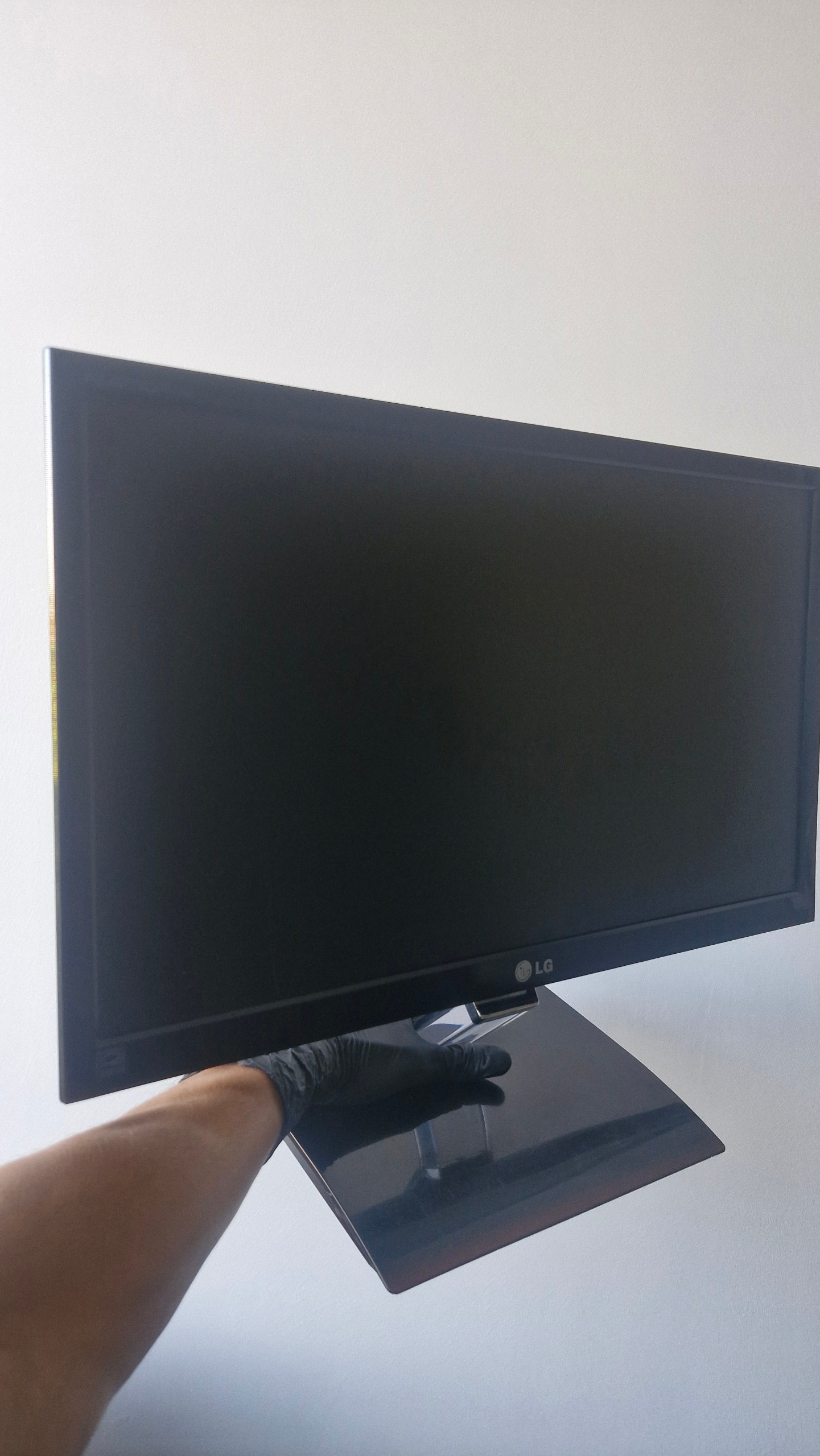 مانیتور الجی فلت