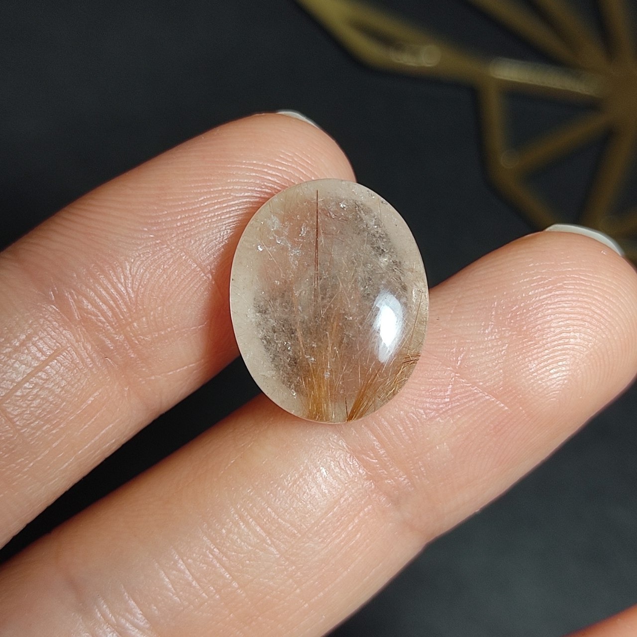  نگین سنگ طبیعی در مویی معدنی  کد  10160