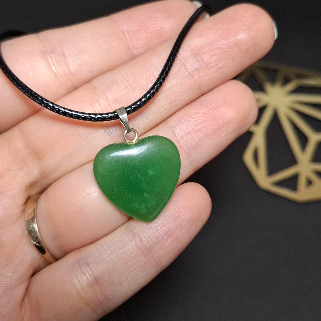 آویز گردنبند سنگ جید معدنی کد 10365