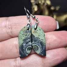 گوشواره سنگ