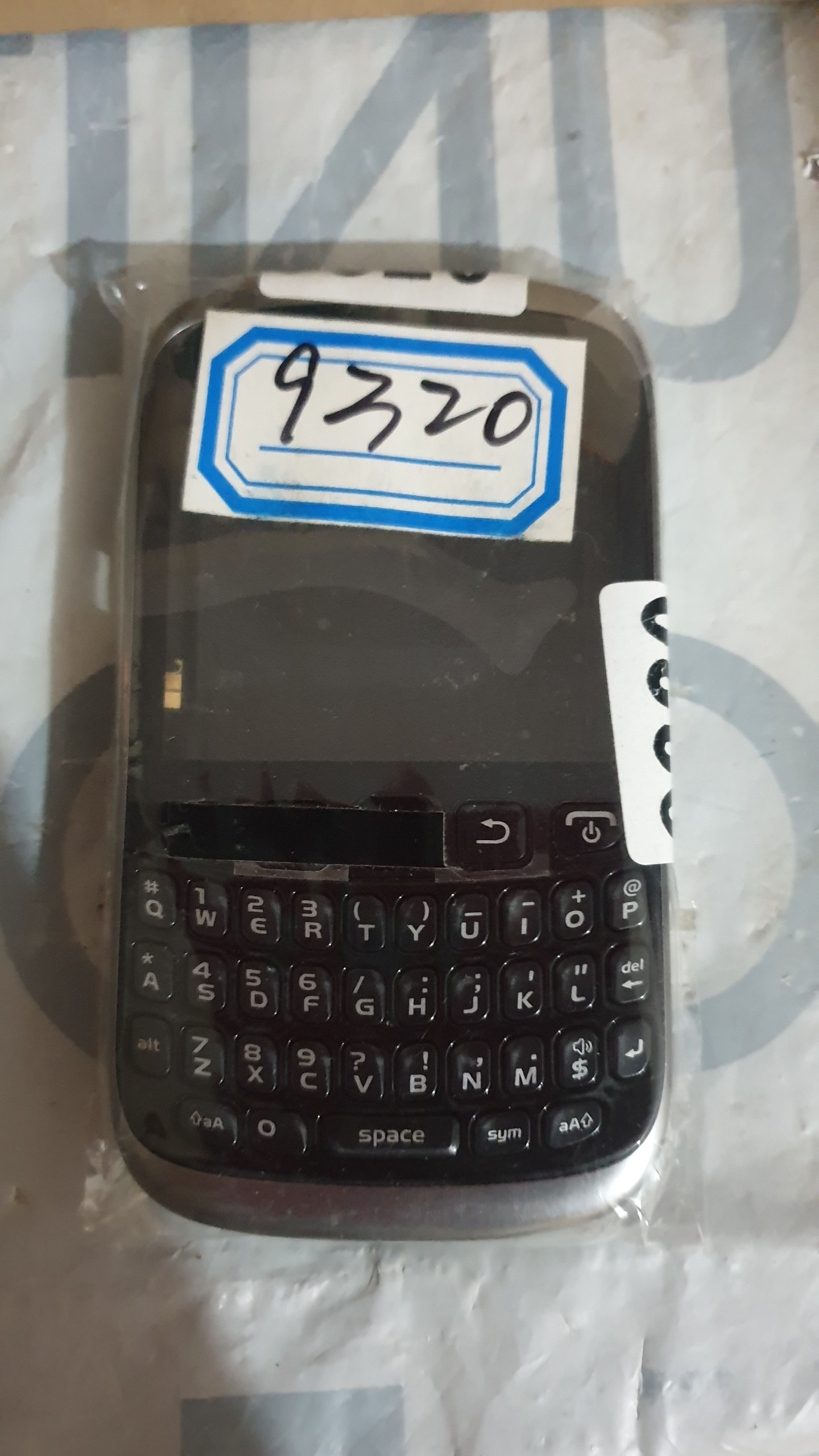 قاب گوشی بلک بری 9320