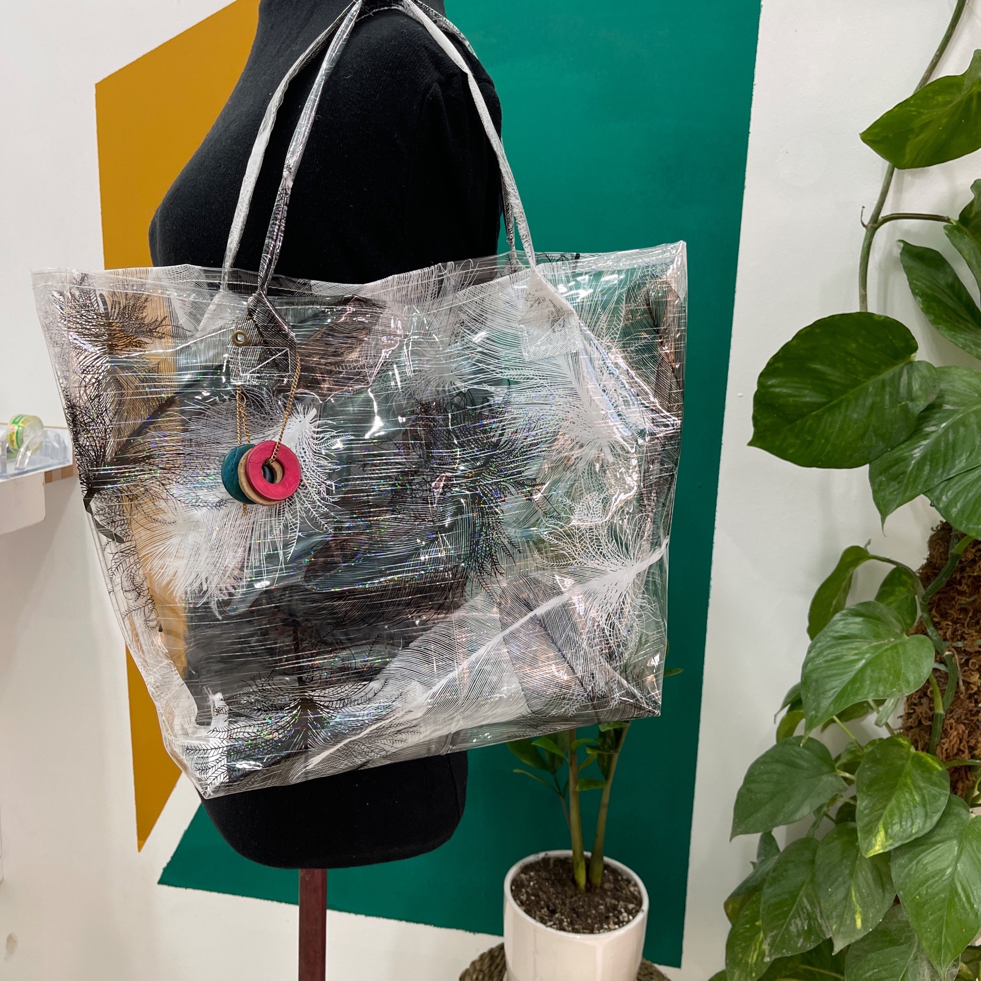 کیف دوشی زنانه