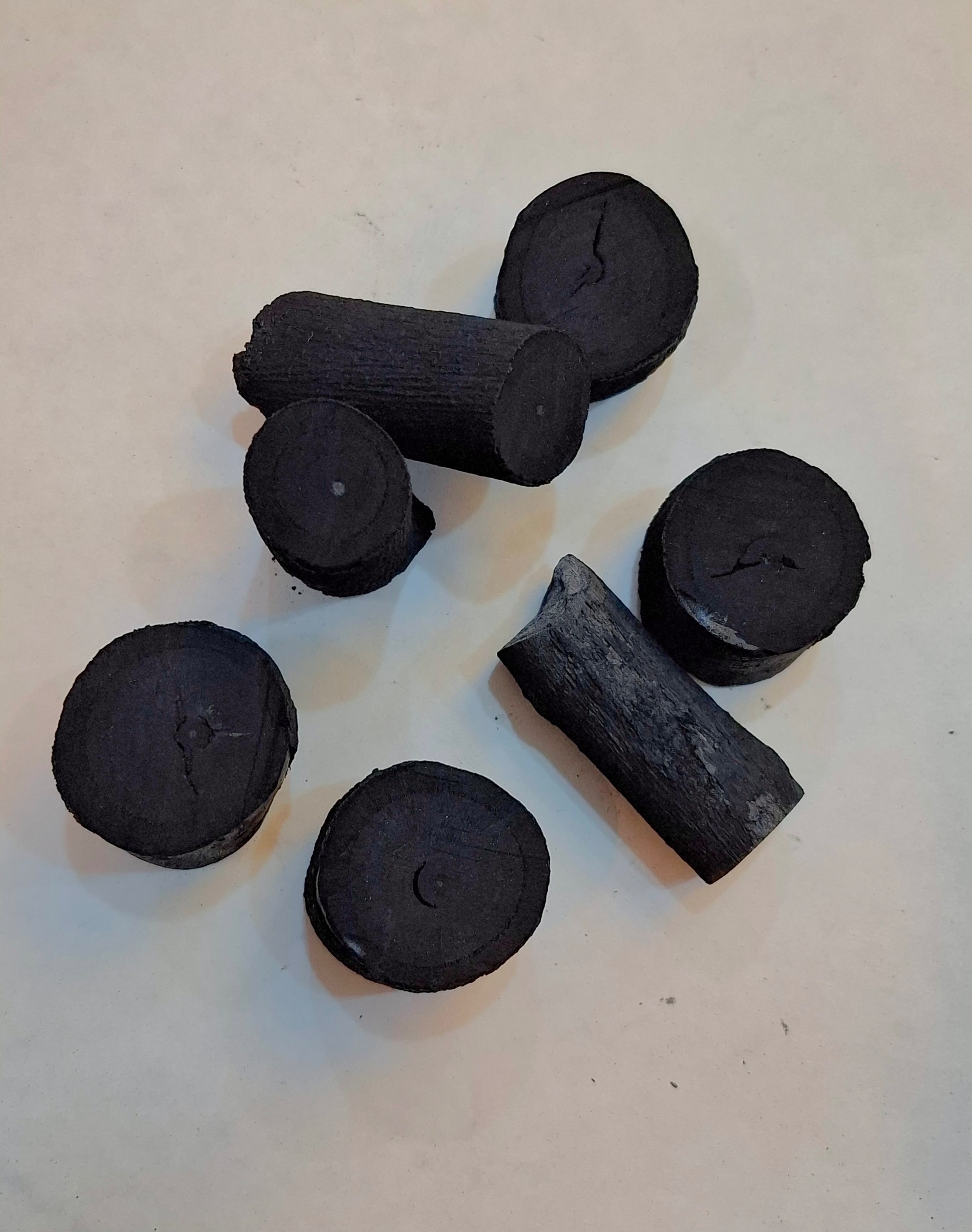 زغال قلیانی و کبابی درجه یک