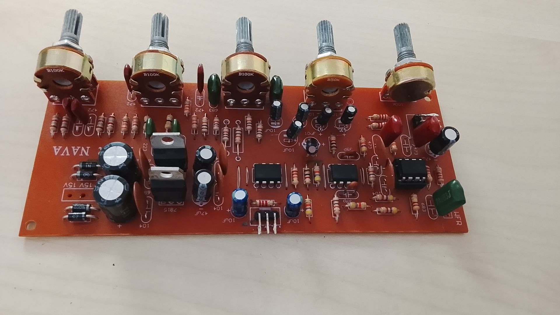 مدار پری تن کنترل حرفه ای با فیلتر پایین گذر