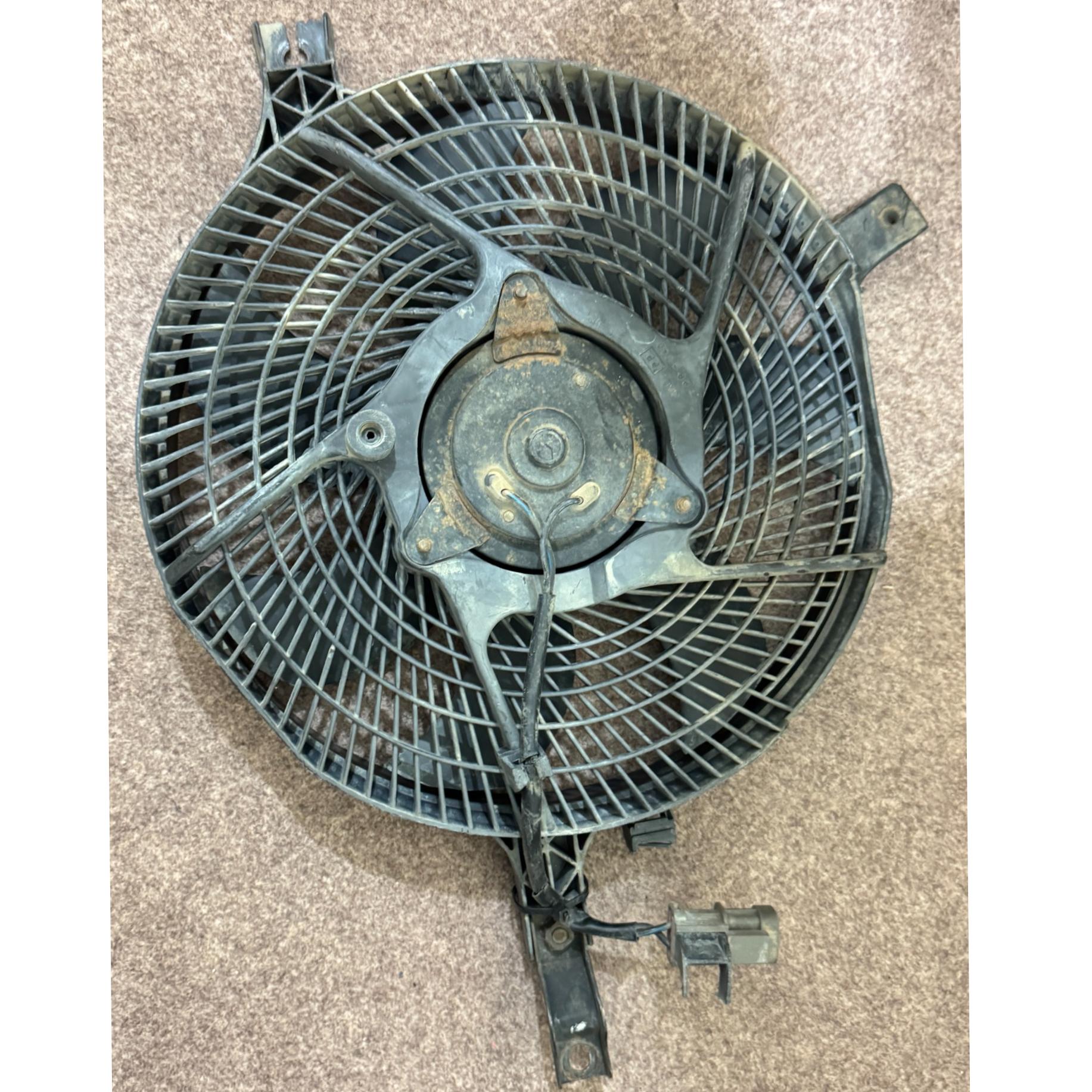 فن جلو رادیات نیسان پیکاپ