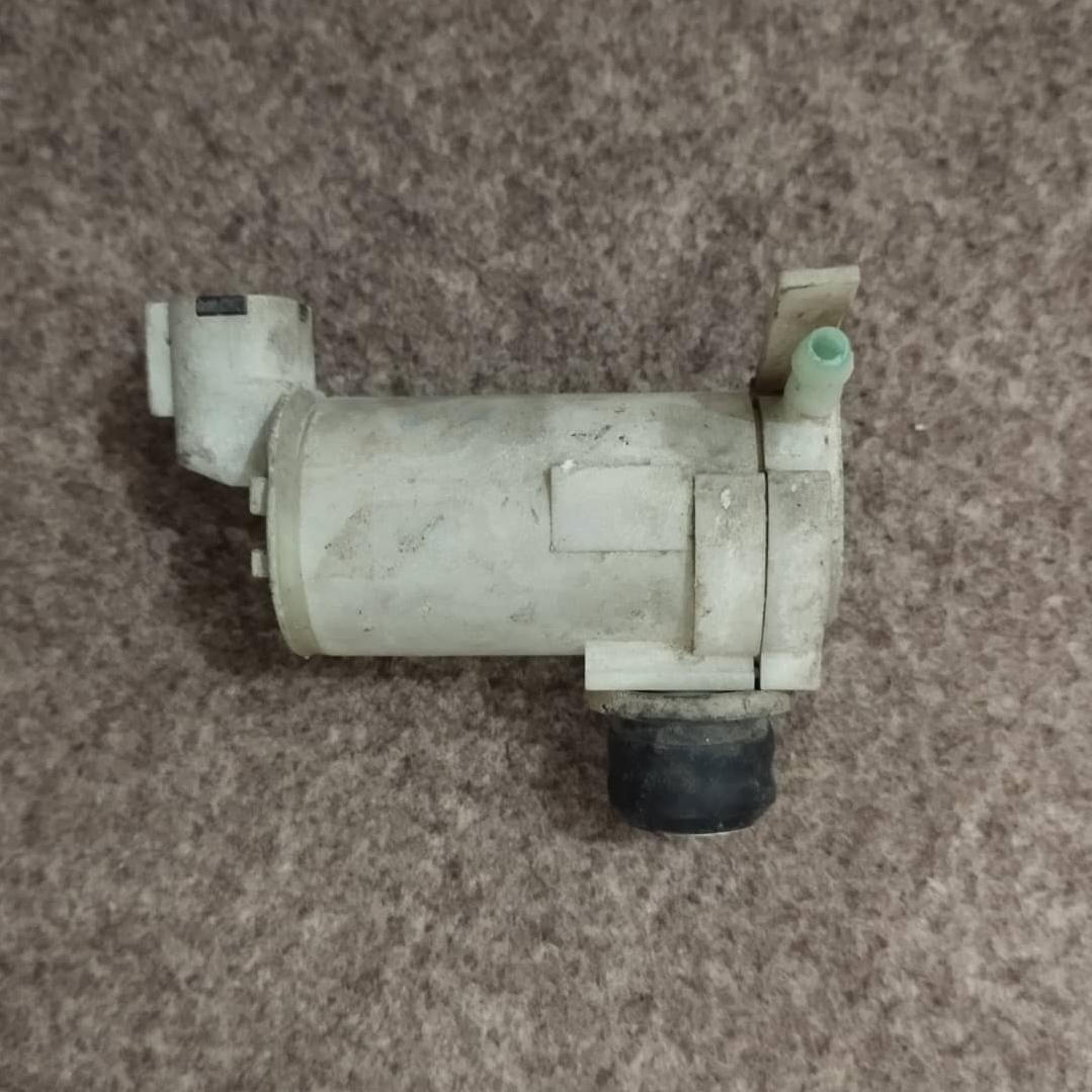 پمپ مخزن شیشه شور نیسان پیکاپ و رونیز اصلی