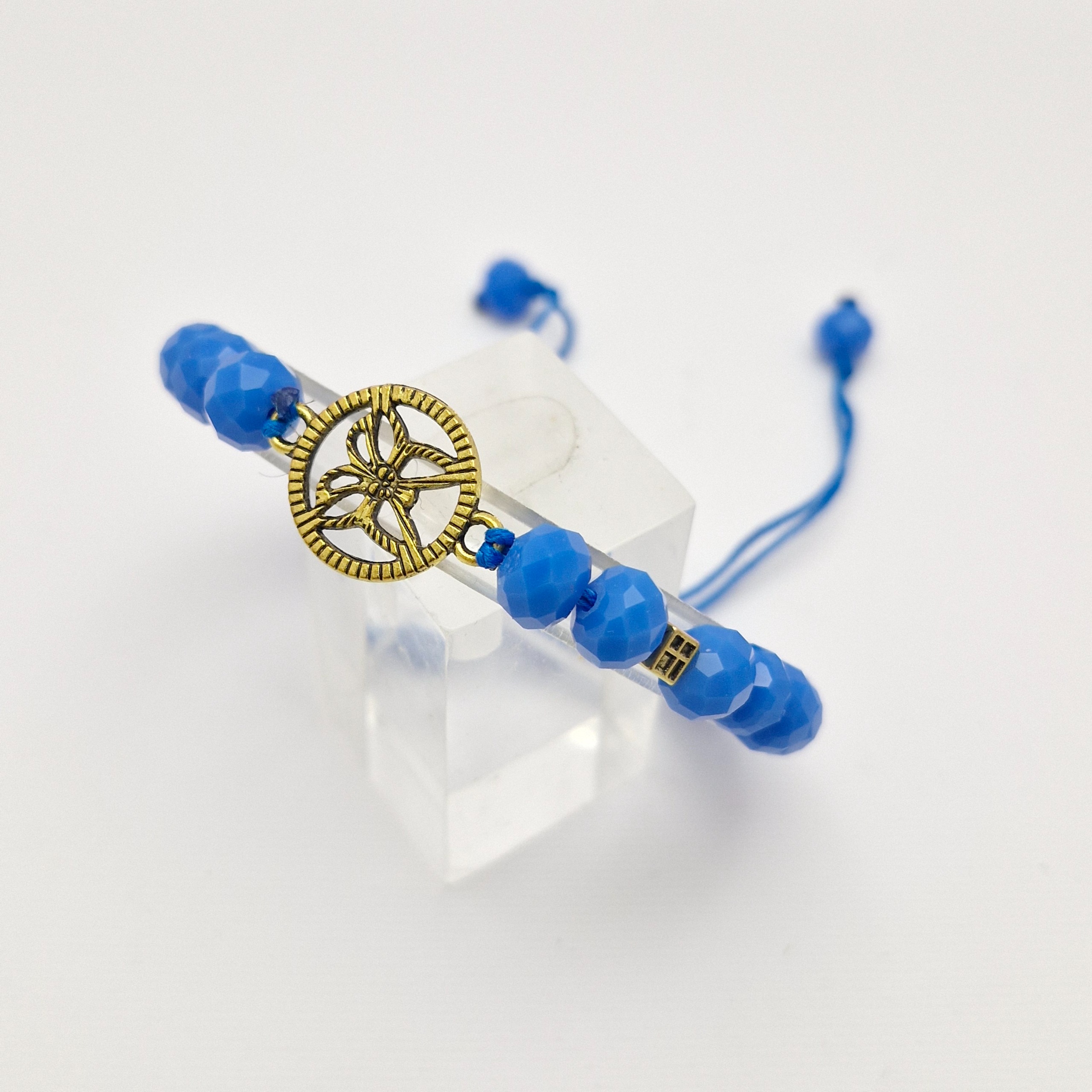 دستبند کریستال آبی مات