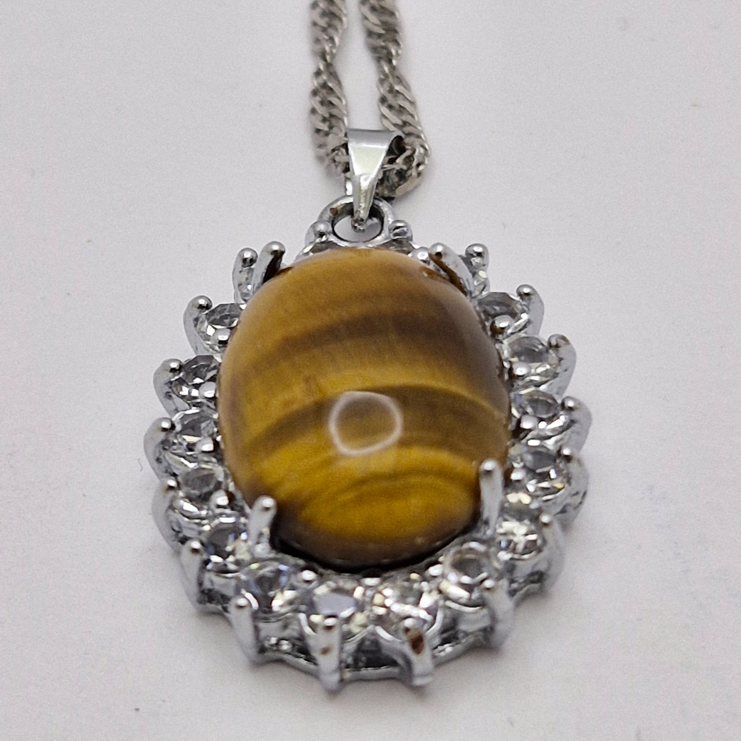 آویز سنگ چشم ببر با زنجیر استیل