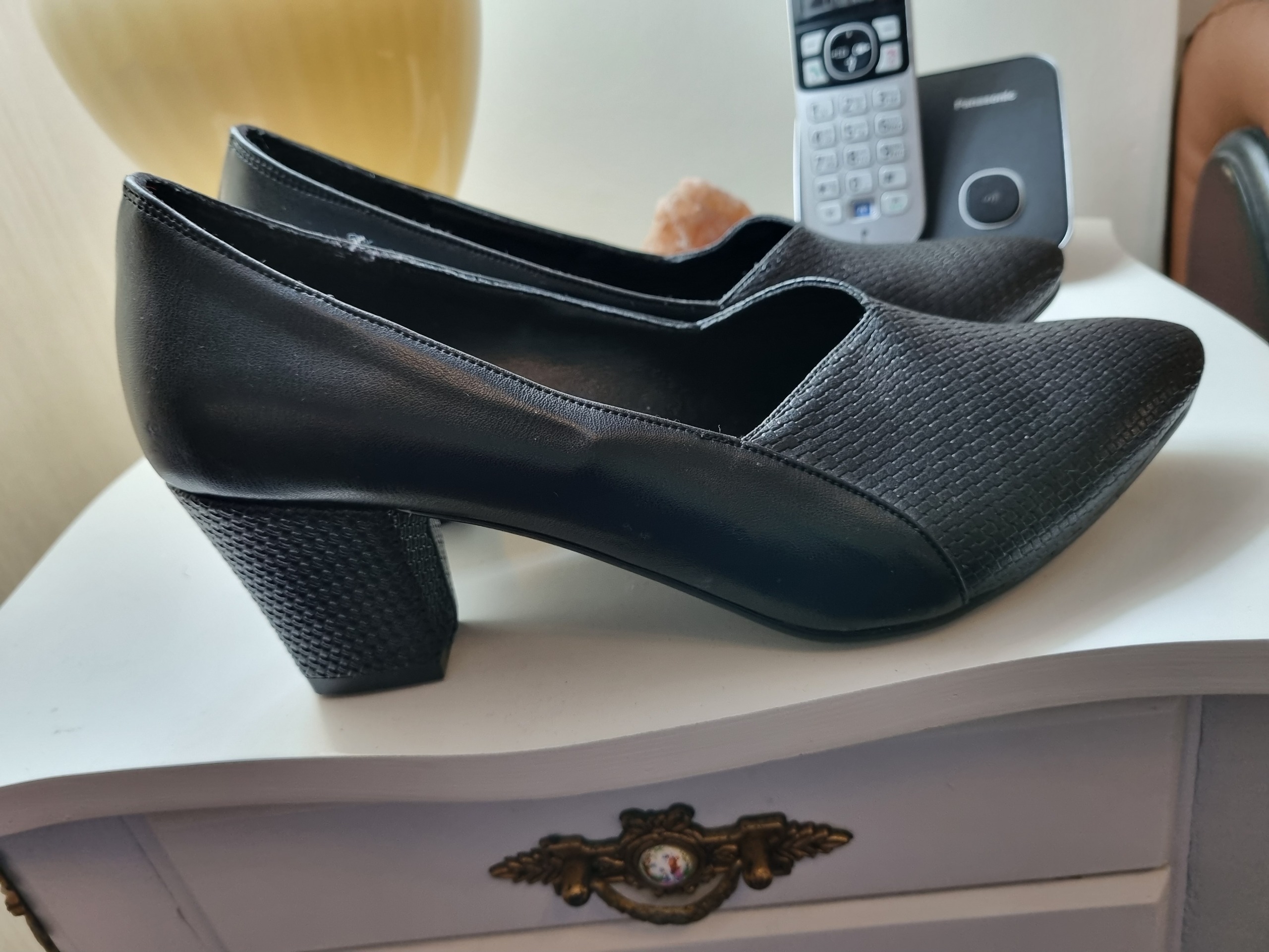 کفش زانه مجلسی مدل حصیری