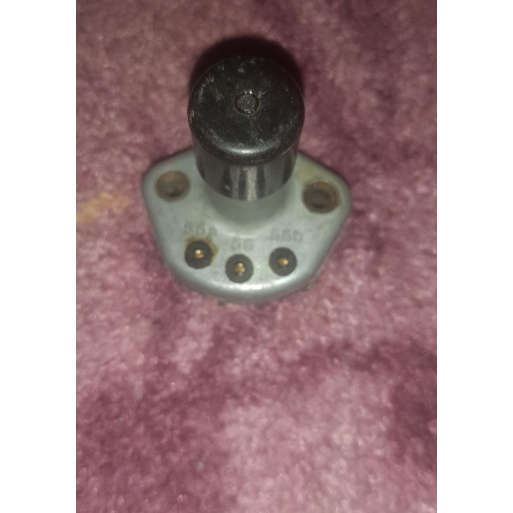 استپ چراغ زیر پا پیکان