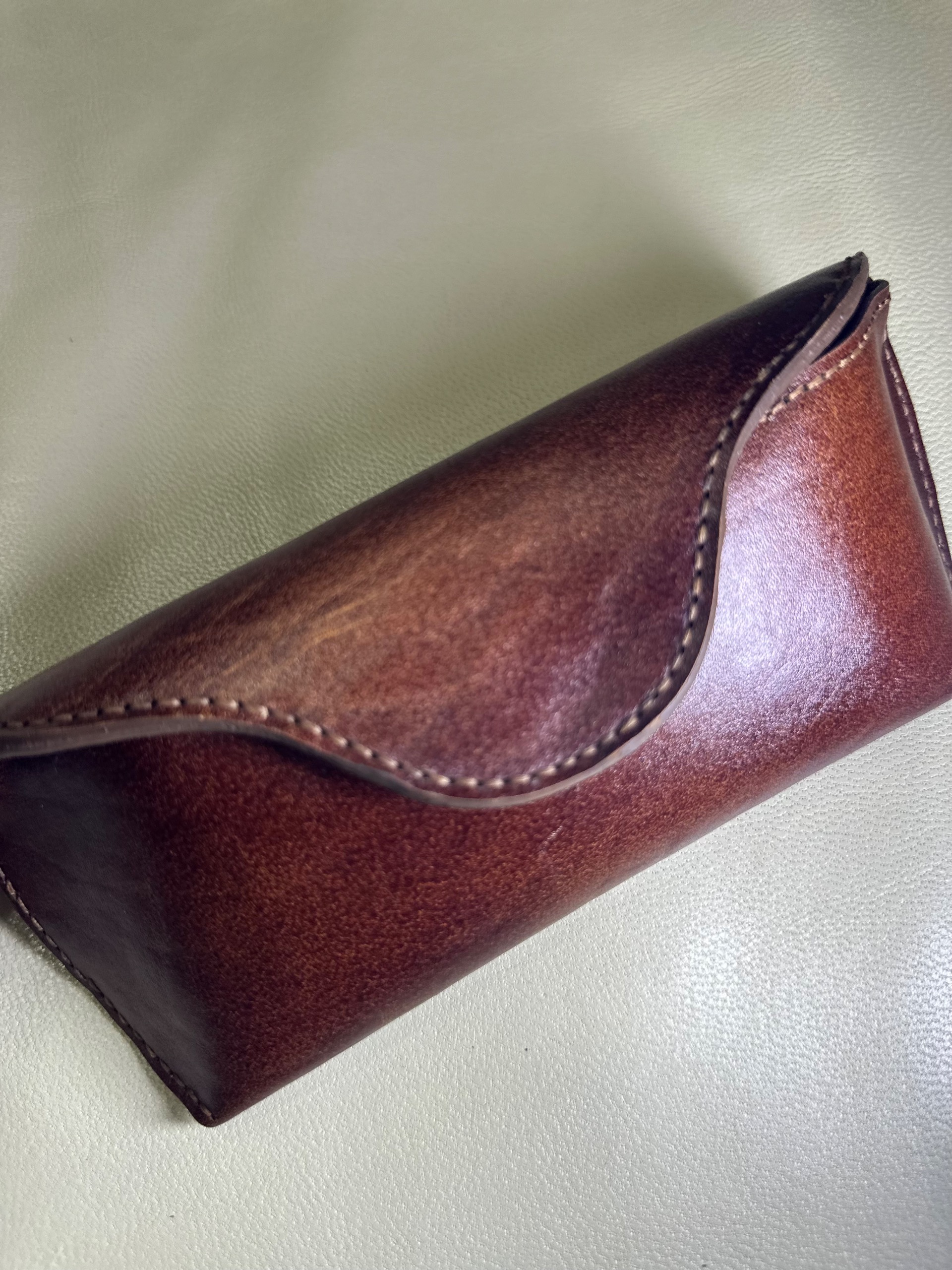 جلد عینک اسپرت چرمی