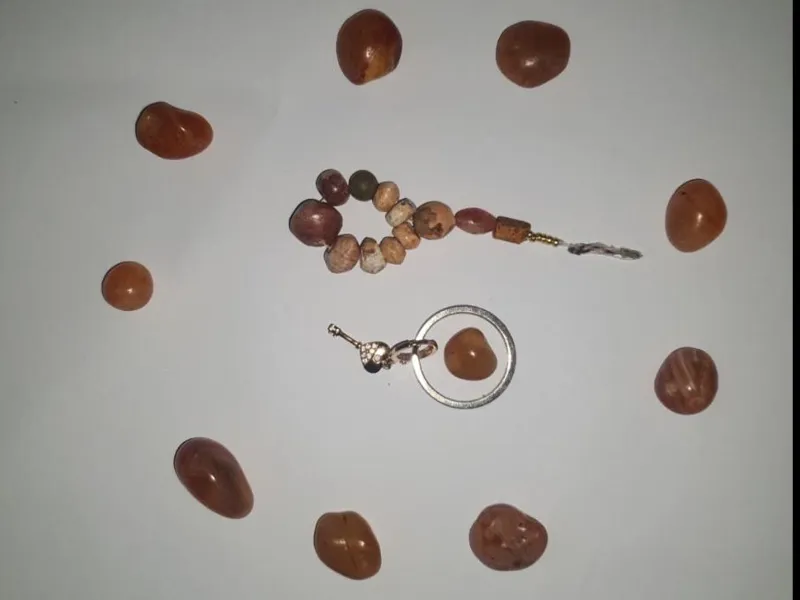 مهره و عقیق بسیاررررر قدیمی