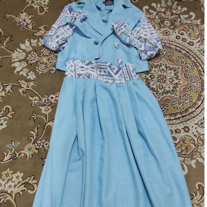 کت و دامن زنانه