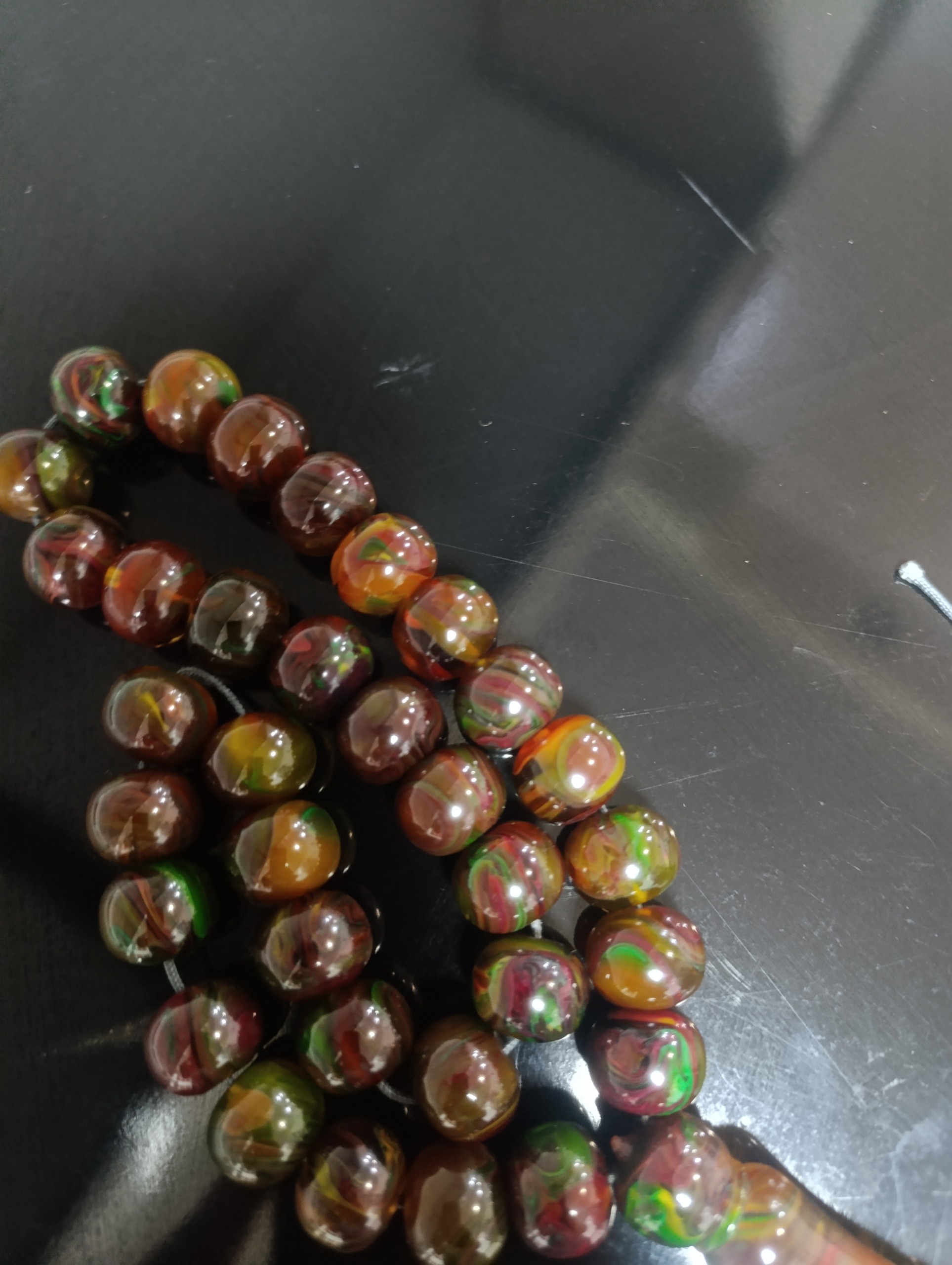 تسبیح کهربا بسیار تک