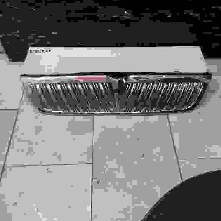 جلوپنجره استیل دوو سیلو