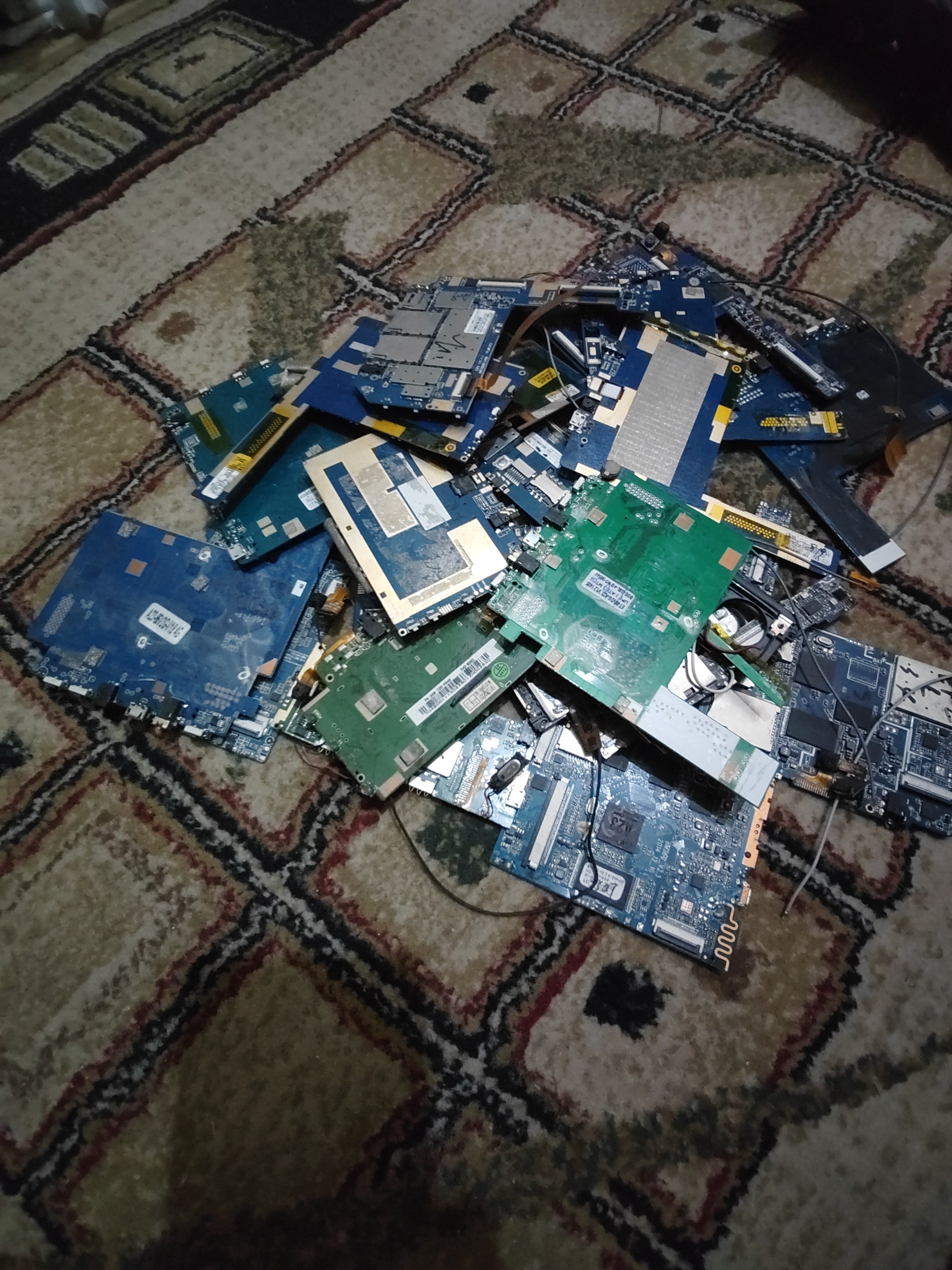 برد تبلت معیوب