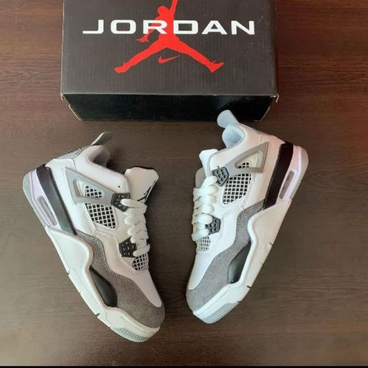 کتونی جردن 4 ایرانی