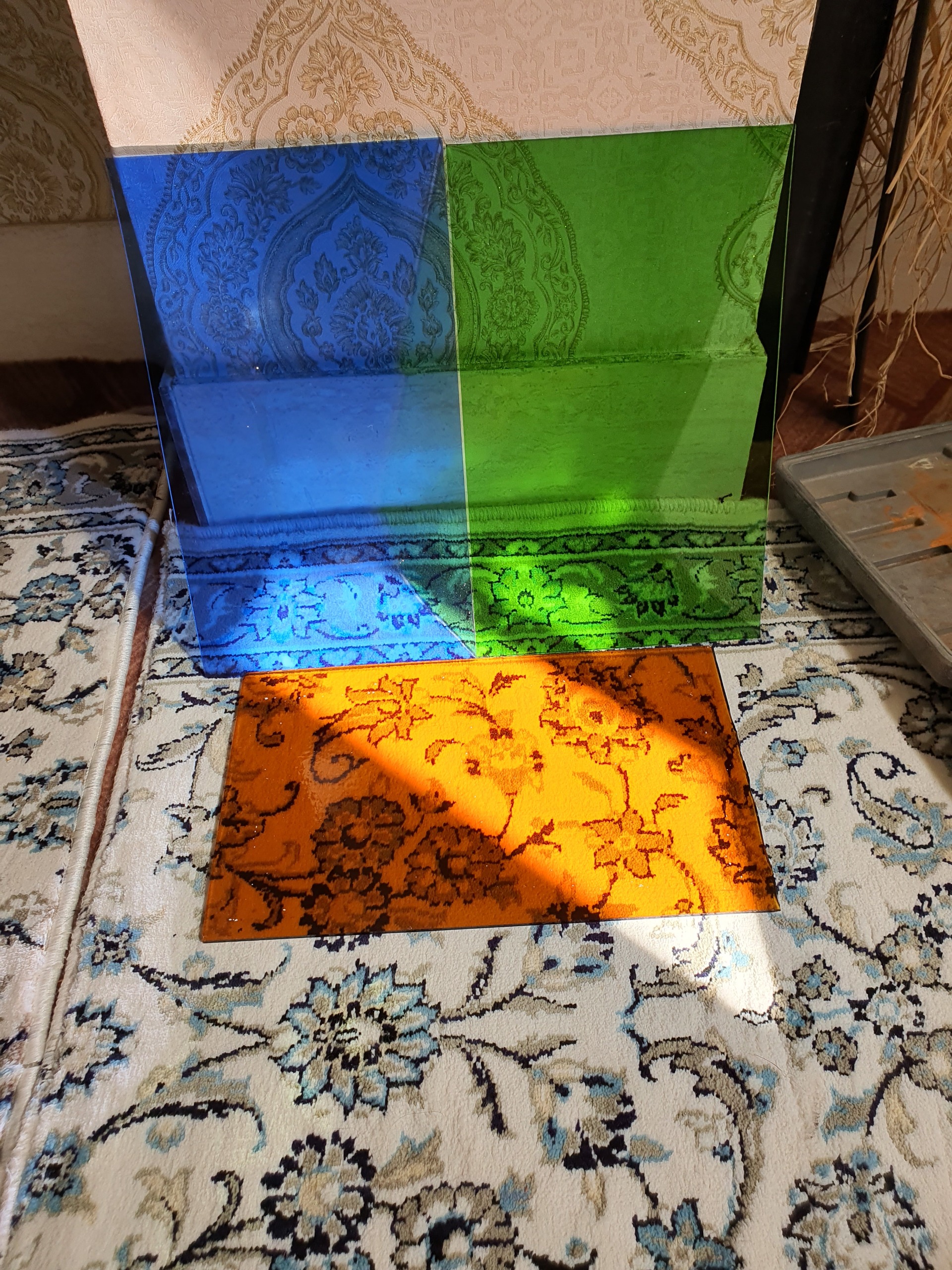 شیشه رنگی قدیمی 3 میل المانی