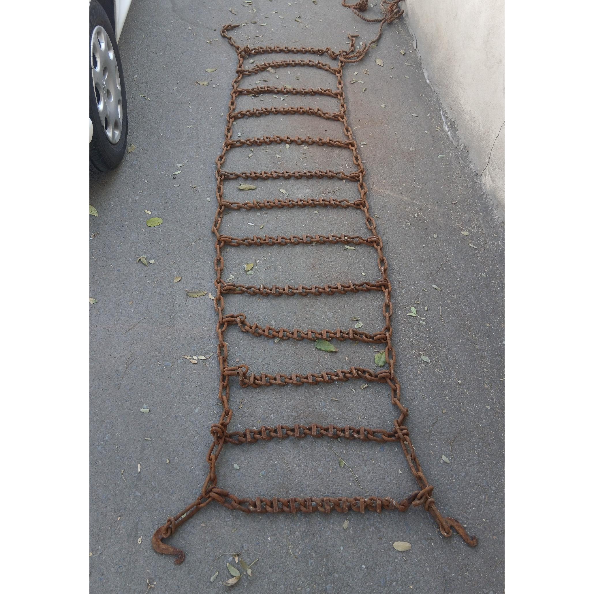 زنجیر چرخ کامیون