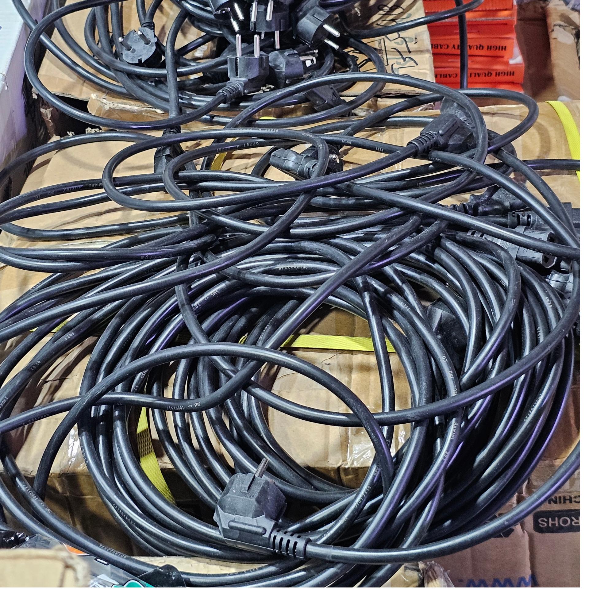 کابل پاور 3 متری 16 آمپر