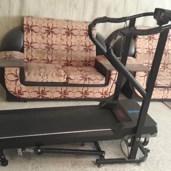 تردمیل ورزشی موتور 2دور عالی