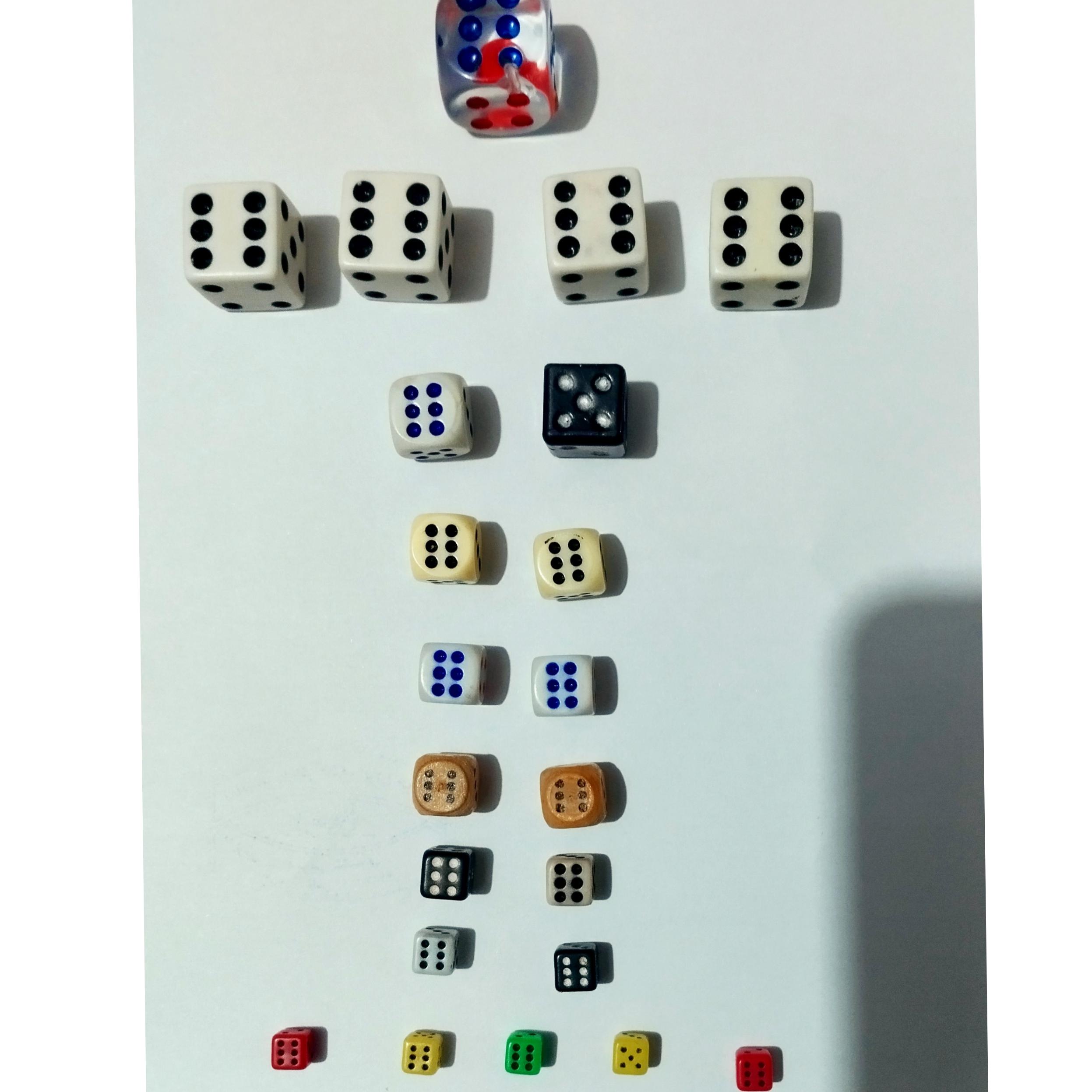 تاس انواع سایز ( 22عدد ) قدیمی کلکسیونی