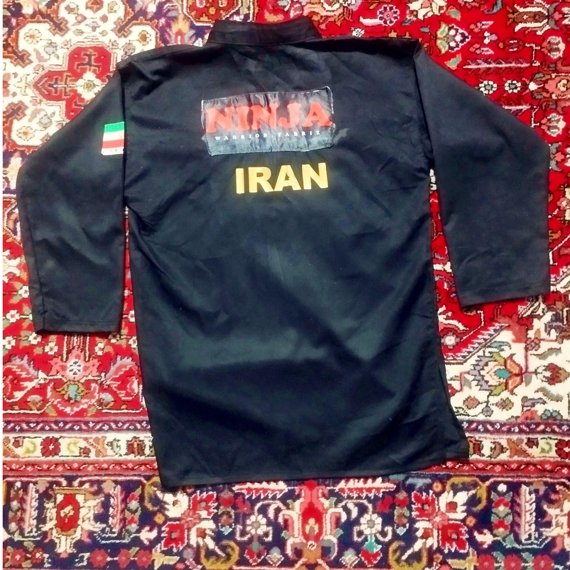 لباس رزمی (نینجا) بهمراه «نانچیکو و کمربند سبز»