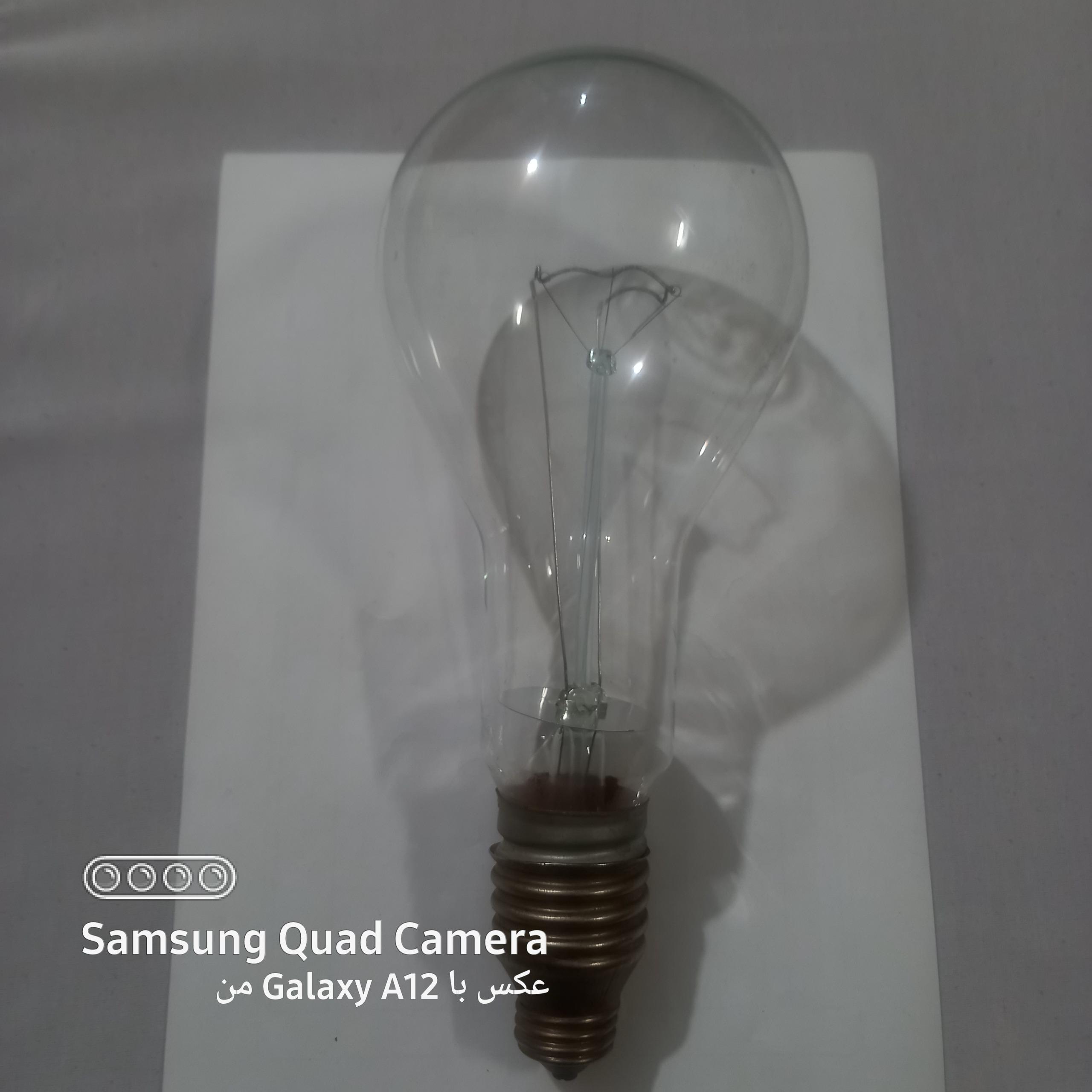 لامپ بسیار قدیمی سالم