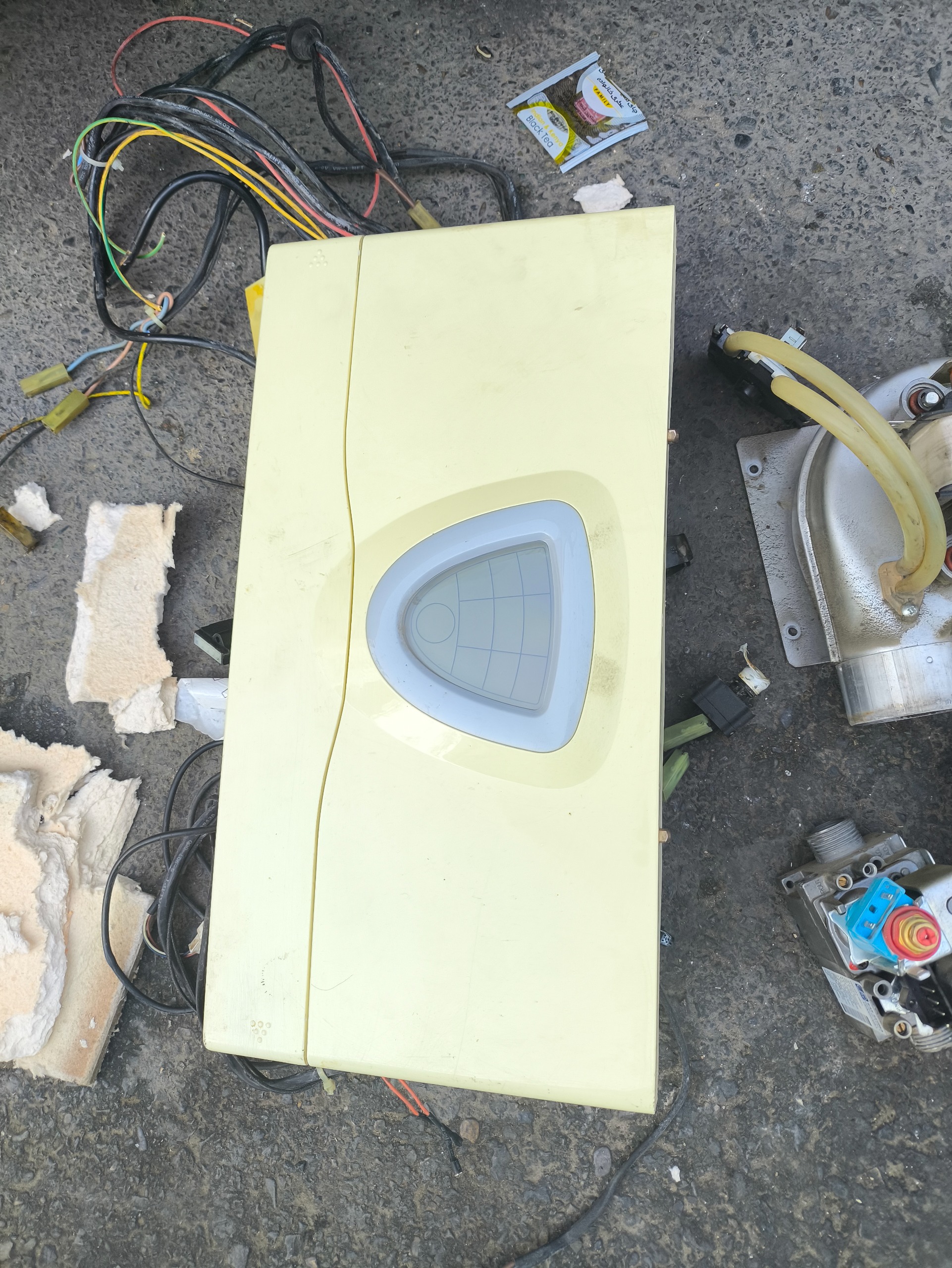 قطعات و لوازم پکیج ایساتیس