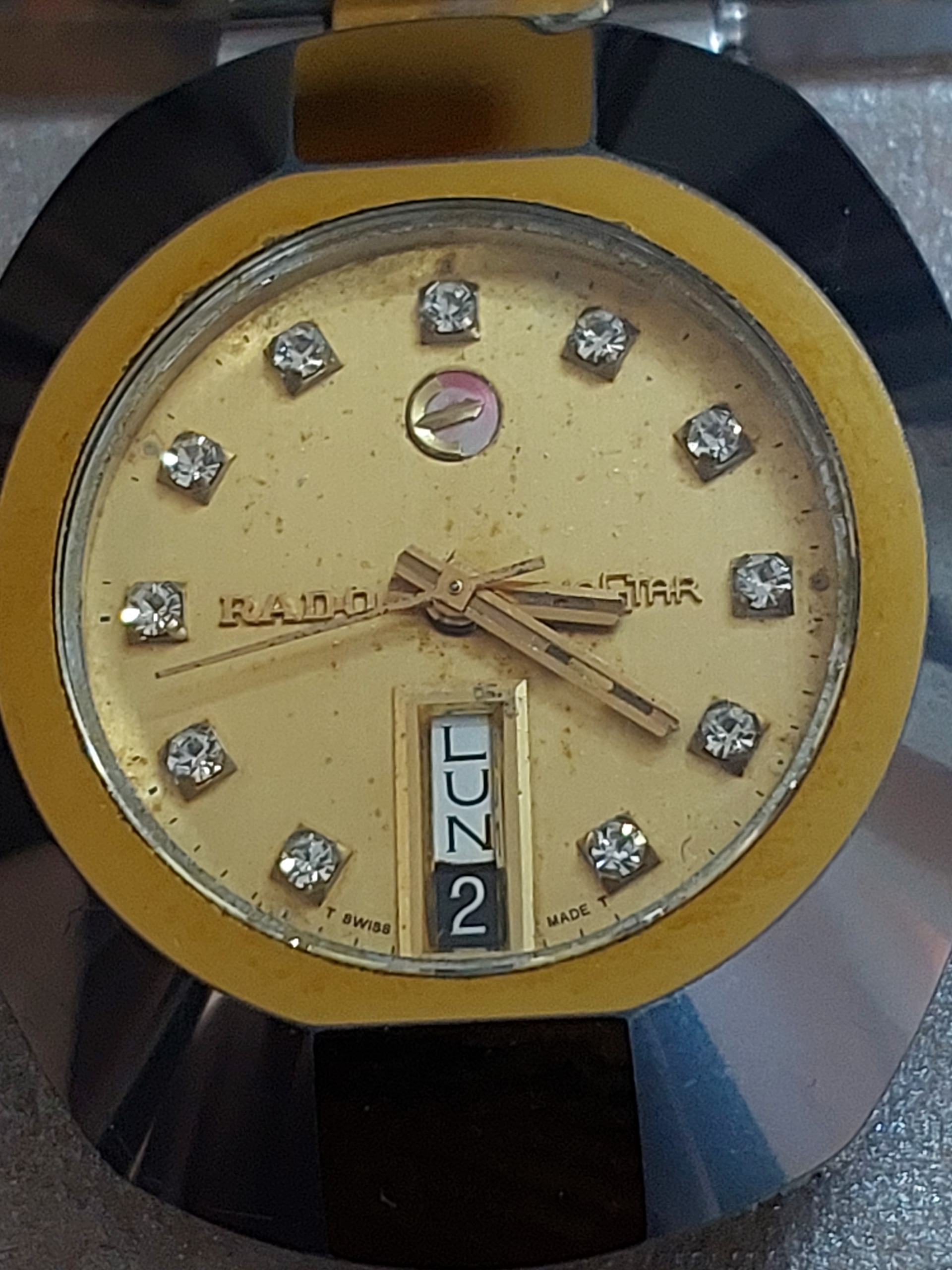 ساعت RADO مردانه تخم مرغی اصل