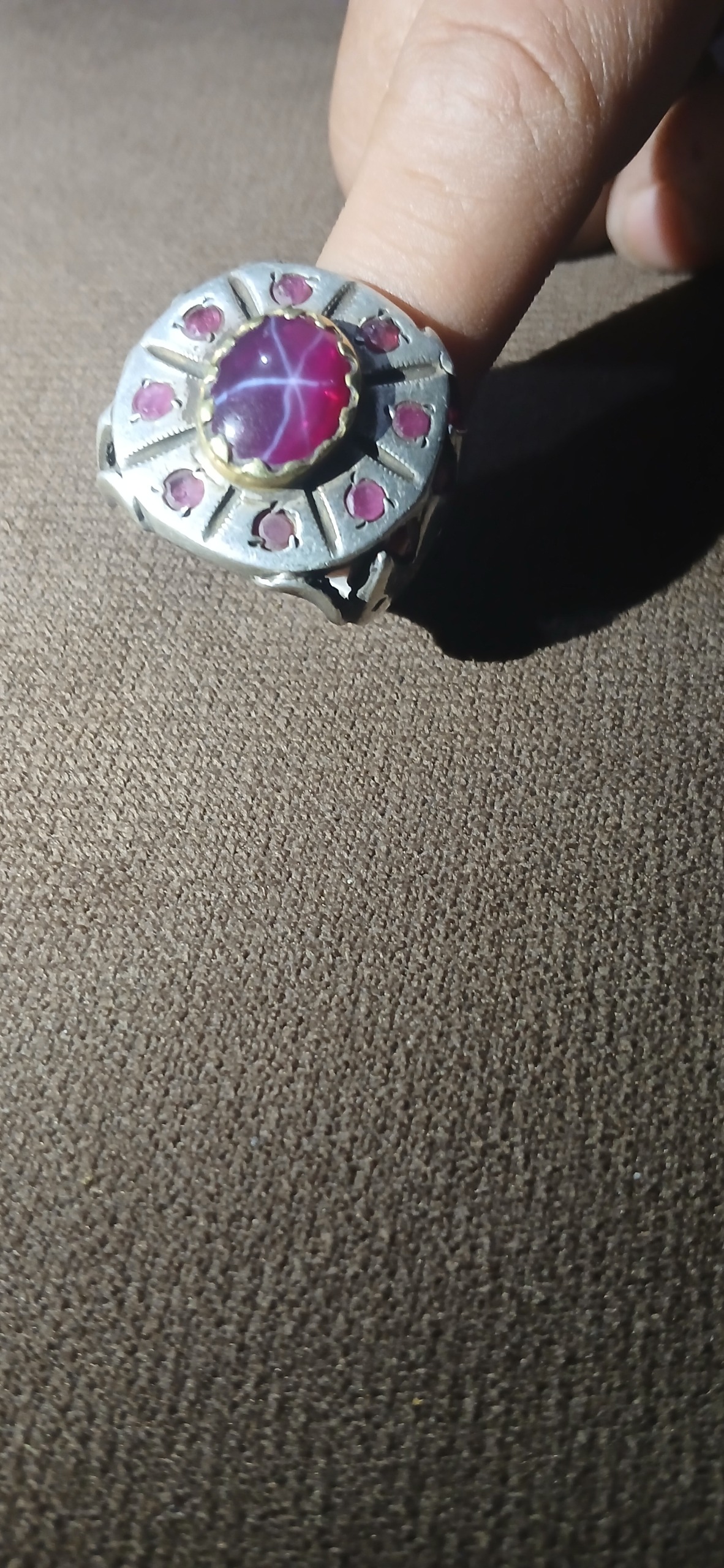 انگشتر یاقوت استار