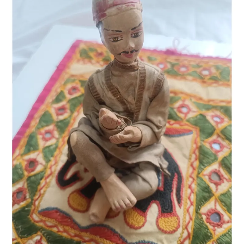 مجسمه قاجاری کهنه بسیار کمیاب
