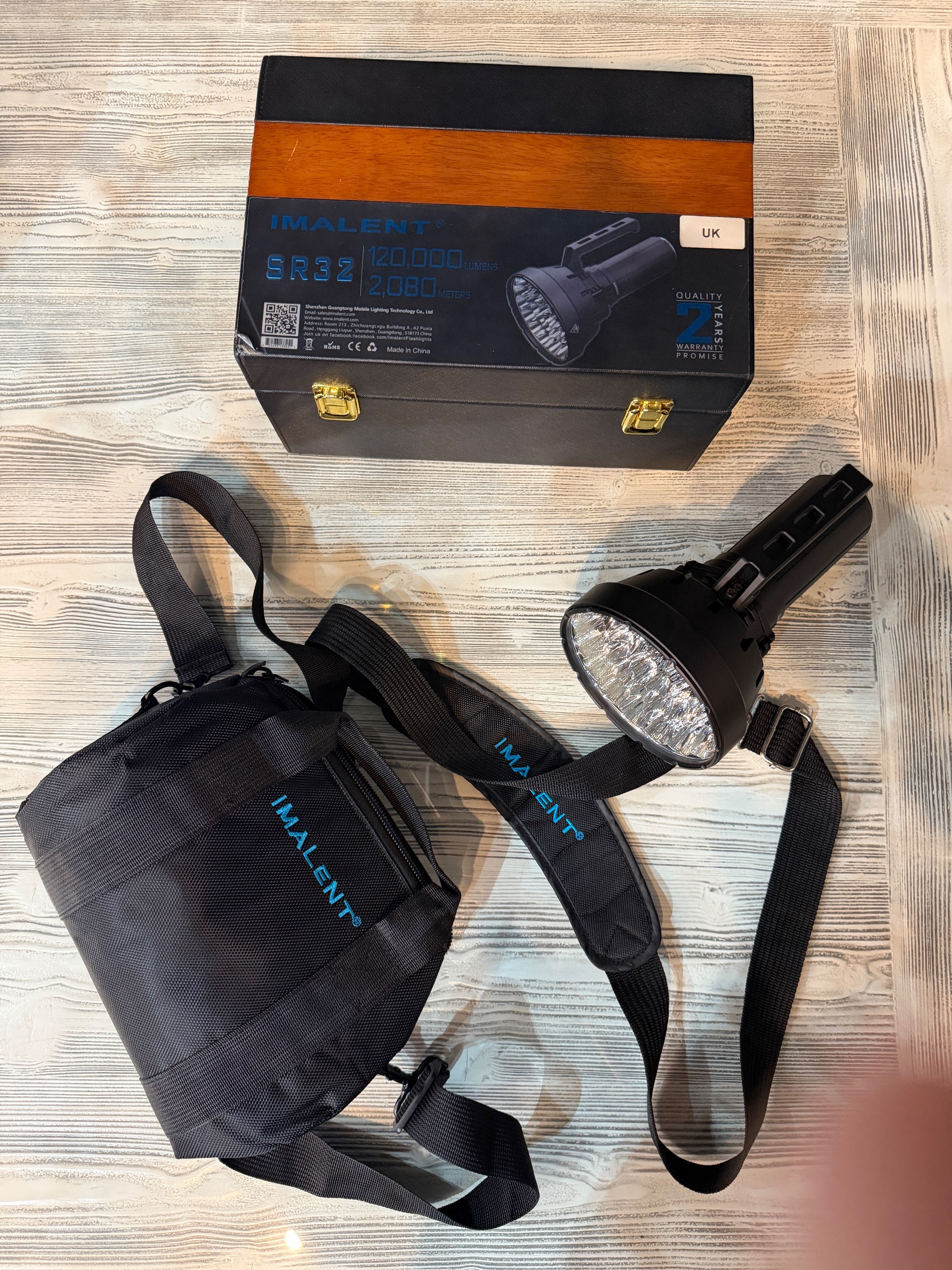 Sr32 imalent 12/000 lumenz